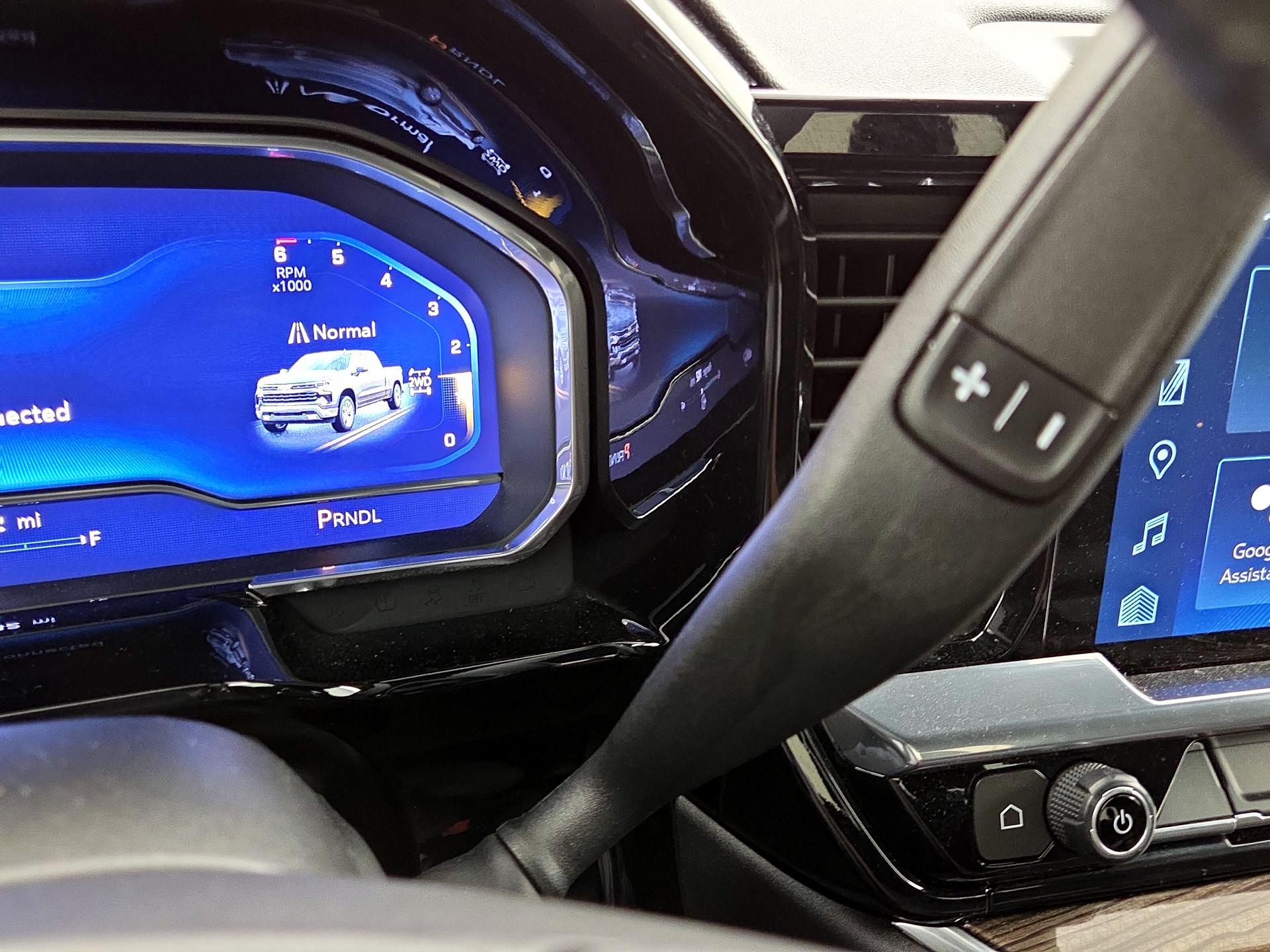 Thumbnail: 2024 Chevrolet Silverado 1500 - 17