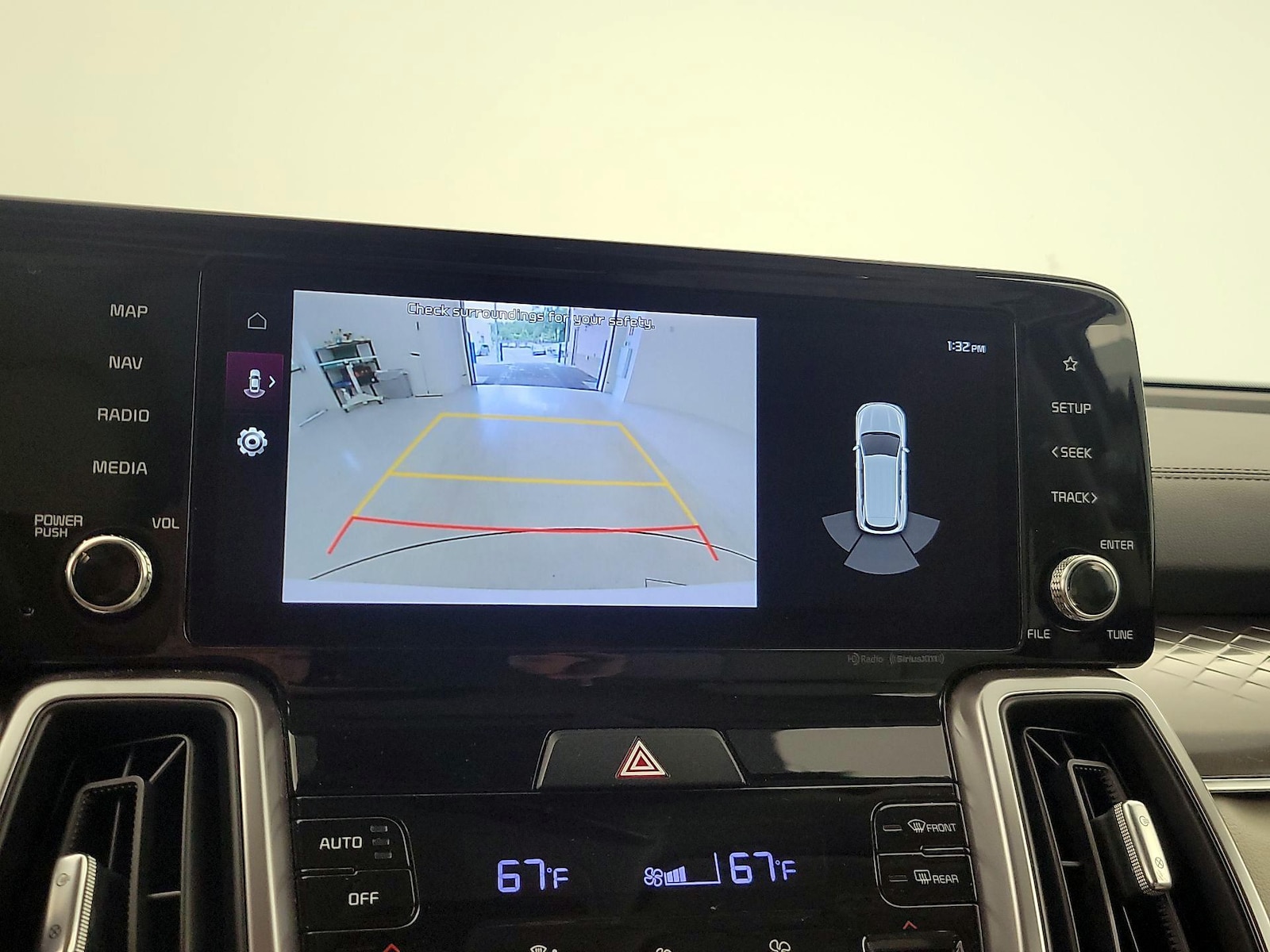 2023 Kia Sorento S - Photo 16