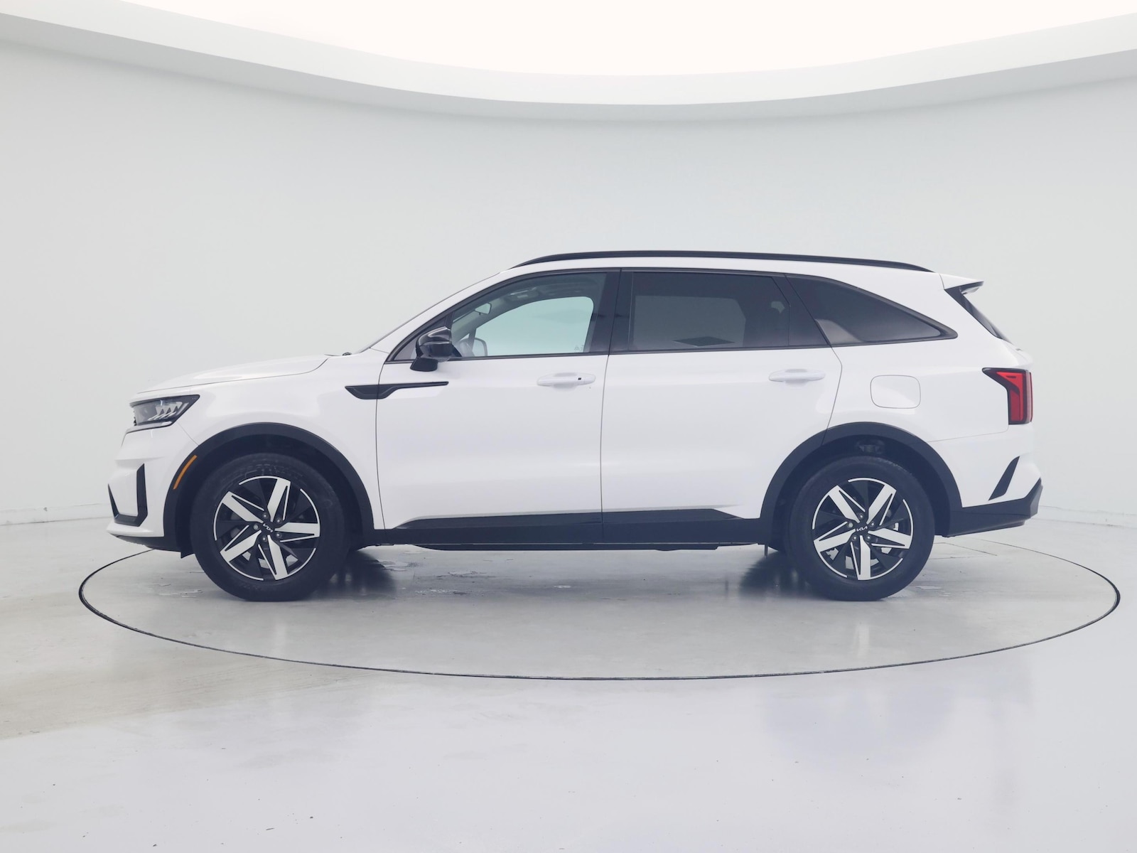 2023 Kia Sorento S - Photo 4