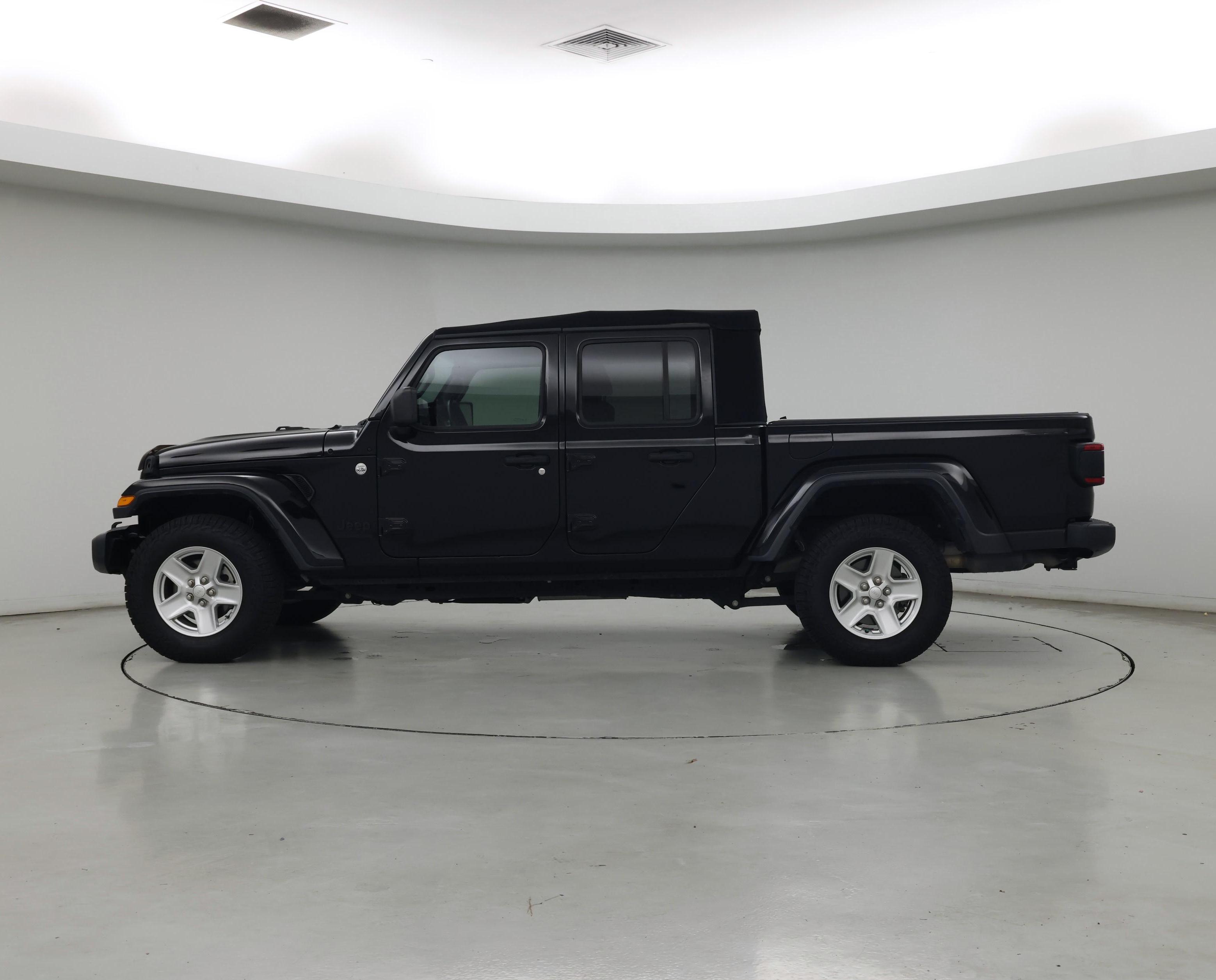 Thumbnail: 2021 Jeep Gladiator - 3
