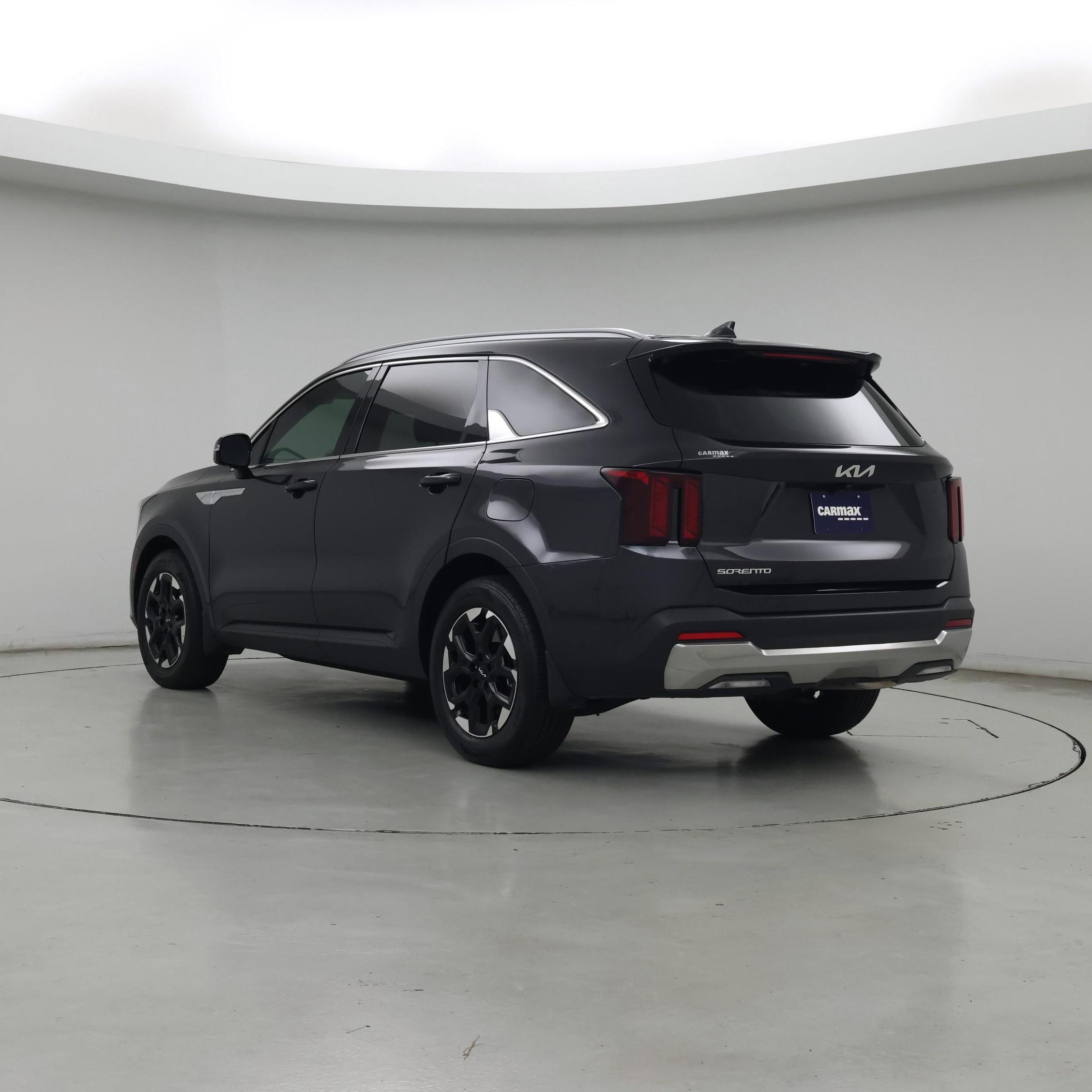 Thumbnail: 2025 Kia Sorento - 2