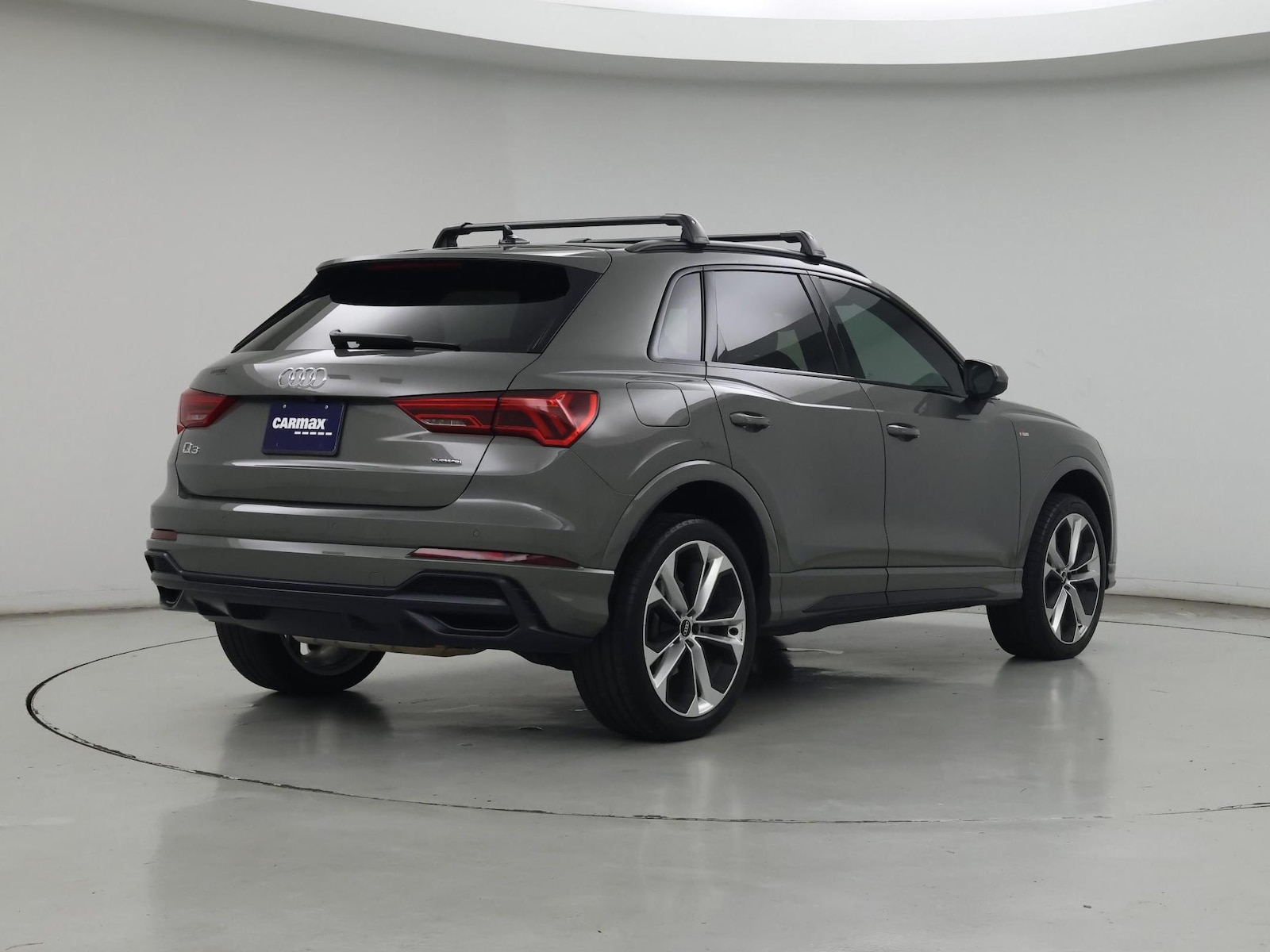 2021 Audi Q3 S Line Premium Plus - Photo 9