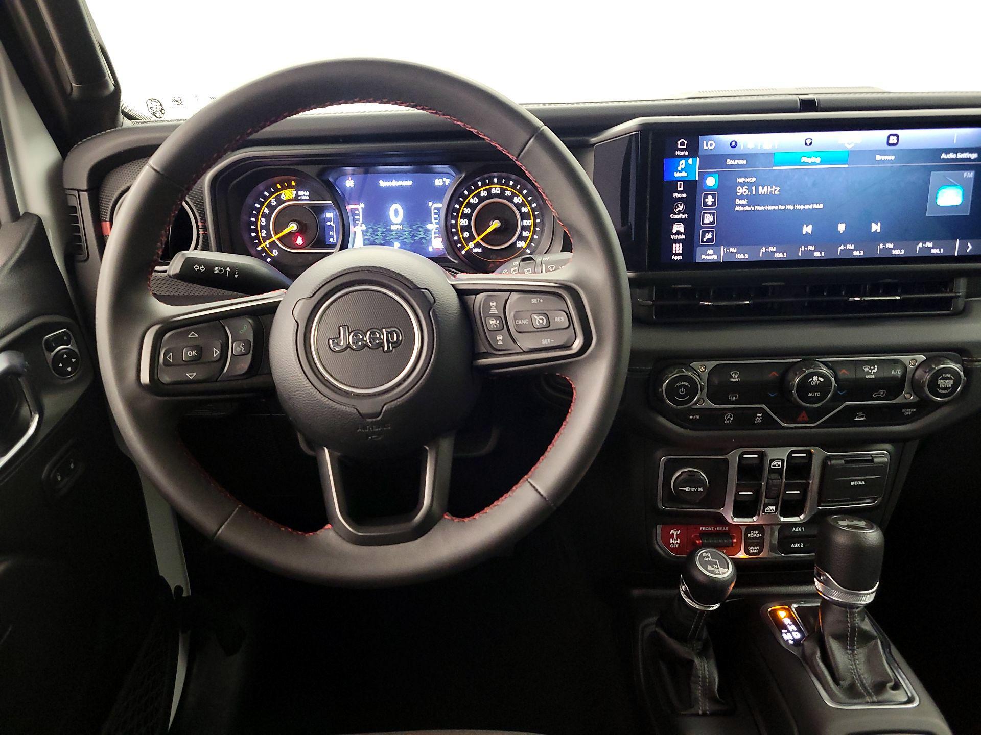 Thumbnail: 2025 Jeep Wrangler - 10