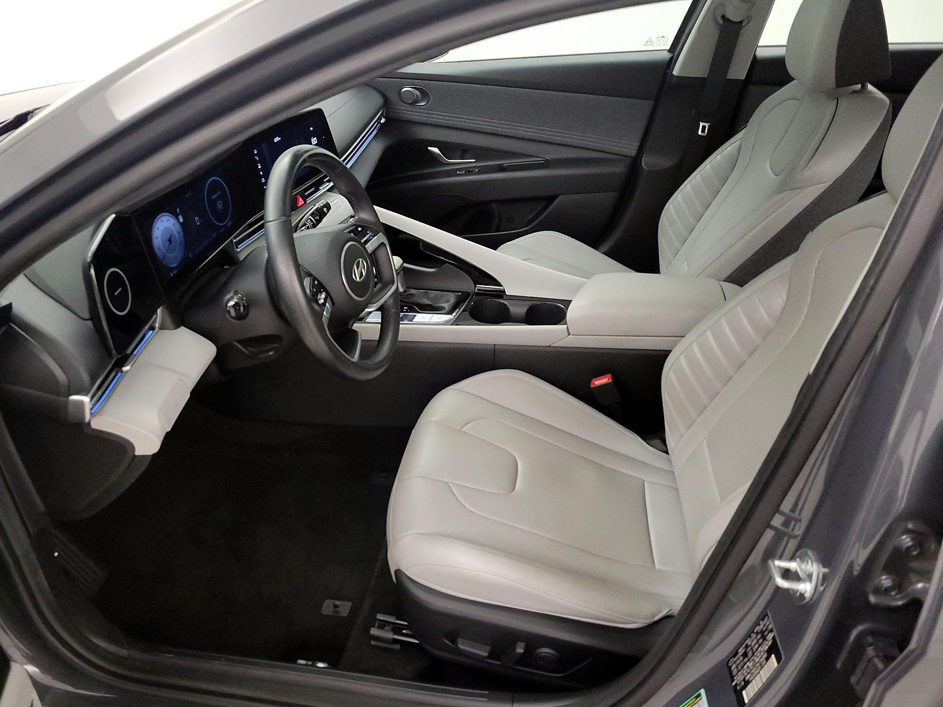Thumbnail: 2024 Hyundai Elantra - 11