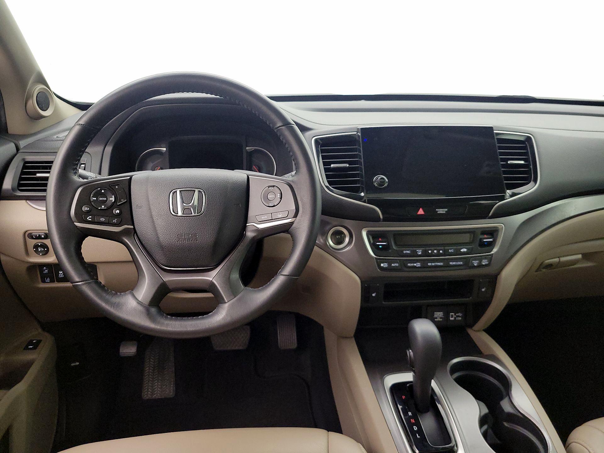 Thumbnail: 2020 Honda Pilot - 10