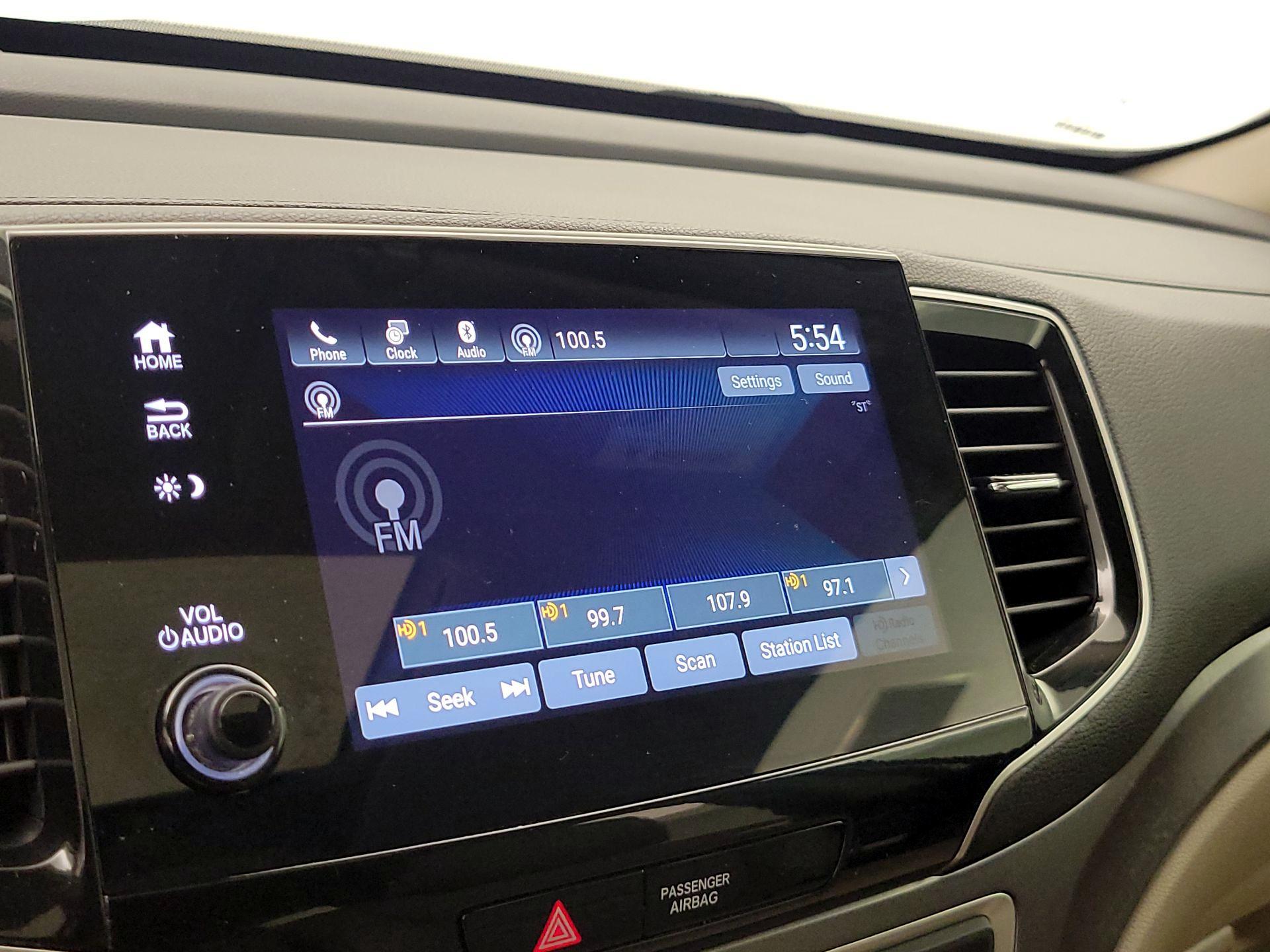 Thumbnail: 2020 Honda Pilot - 15