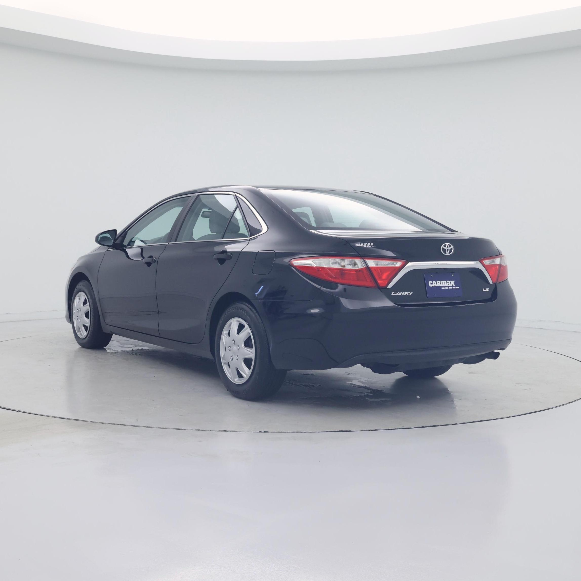 Thumbnail: 2016 Toyota Camry - 2