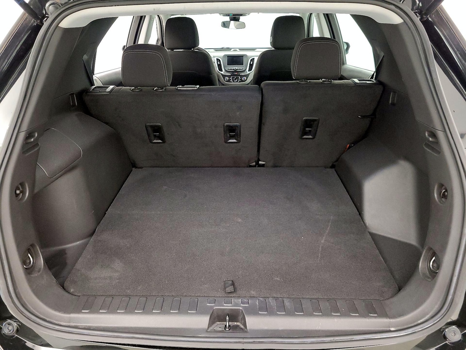 2023 Chevrolet Equinox LS - Photo 21