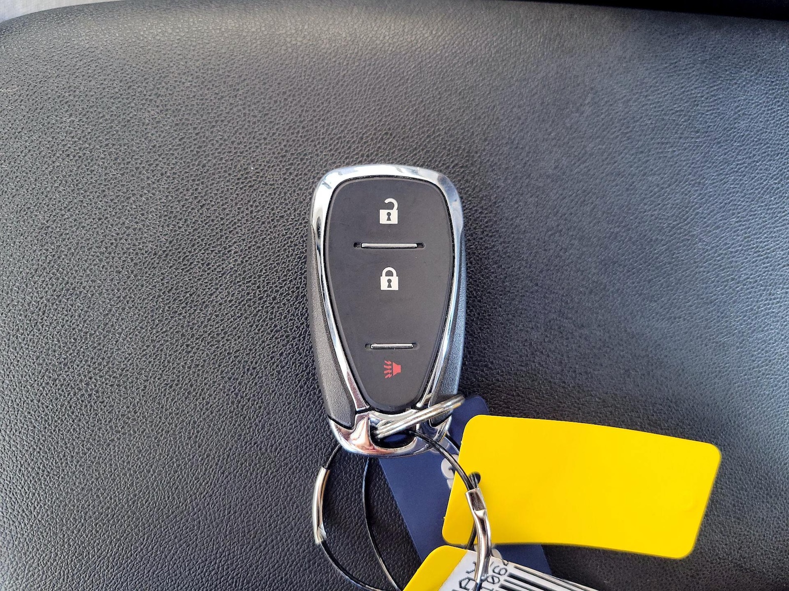 2023 Chevrolet Equinox LS - Photo 24