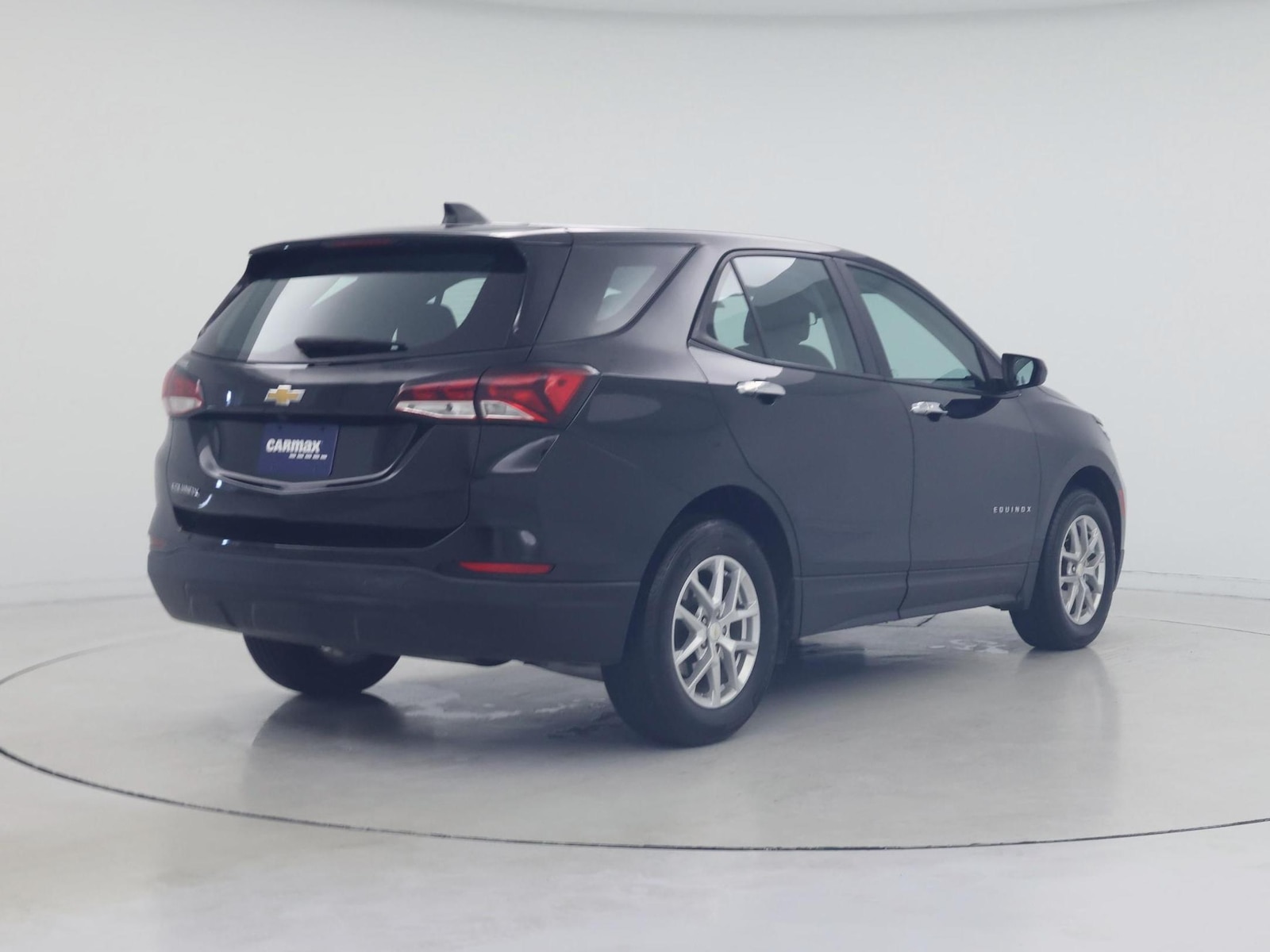 2023 Chevrolet Equinox LS - Photo 9