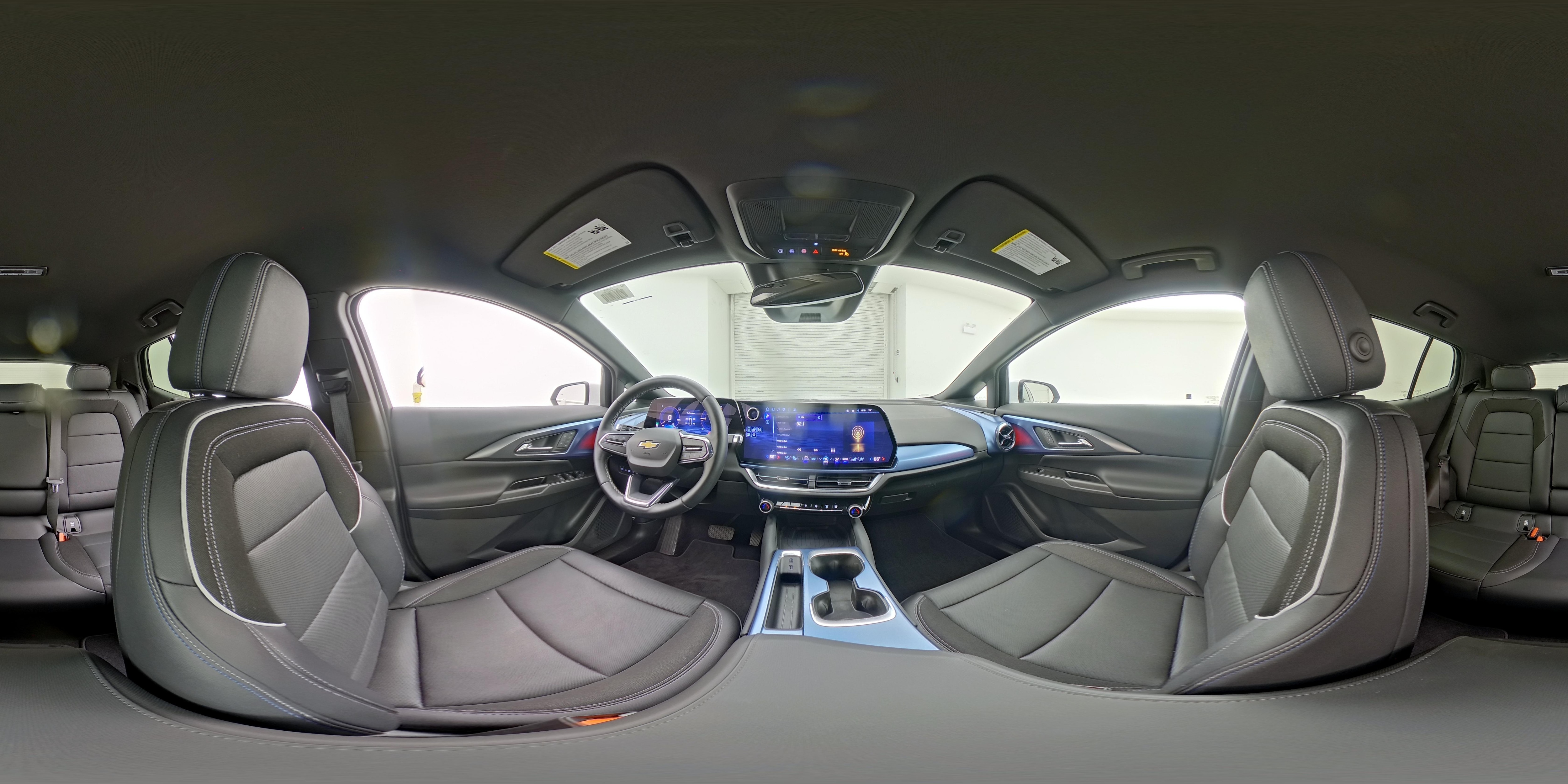 2024 Chevrolet Equinox EV LT - Photo 26