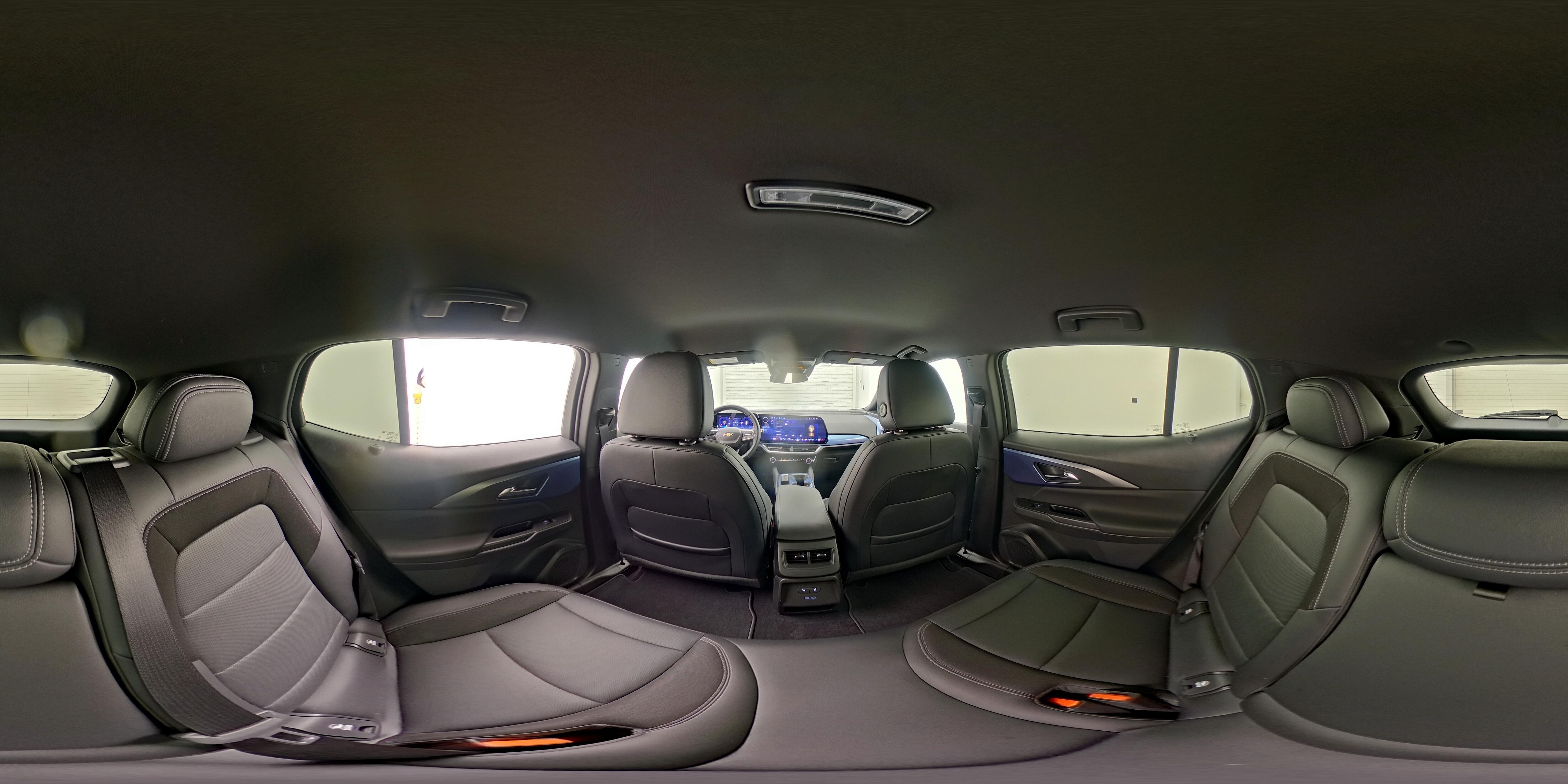 2024 Chevrolet Equinox EV LT - Photo 27