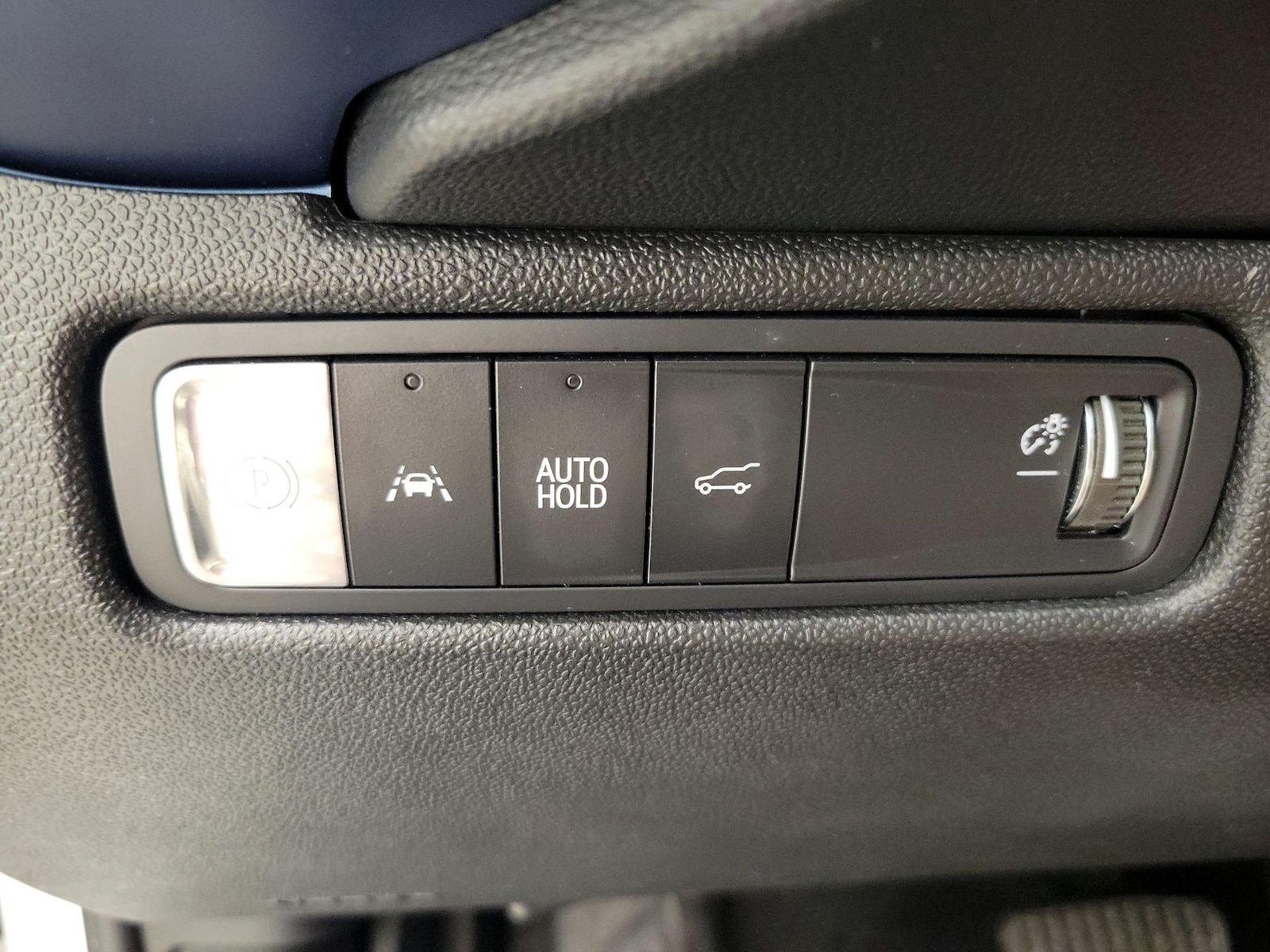 2024 Chevrolet Equinox EV LT - Photo 14
