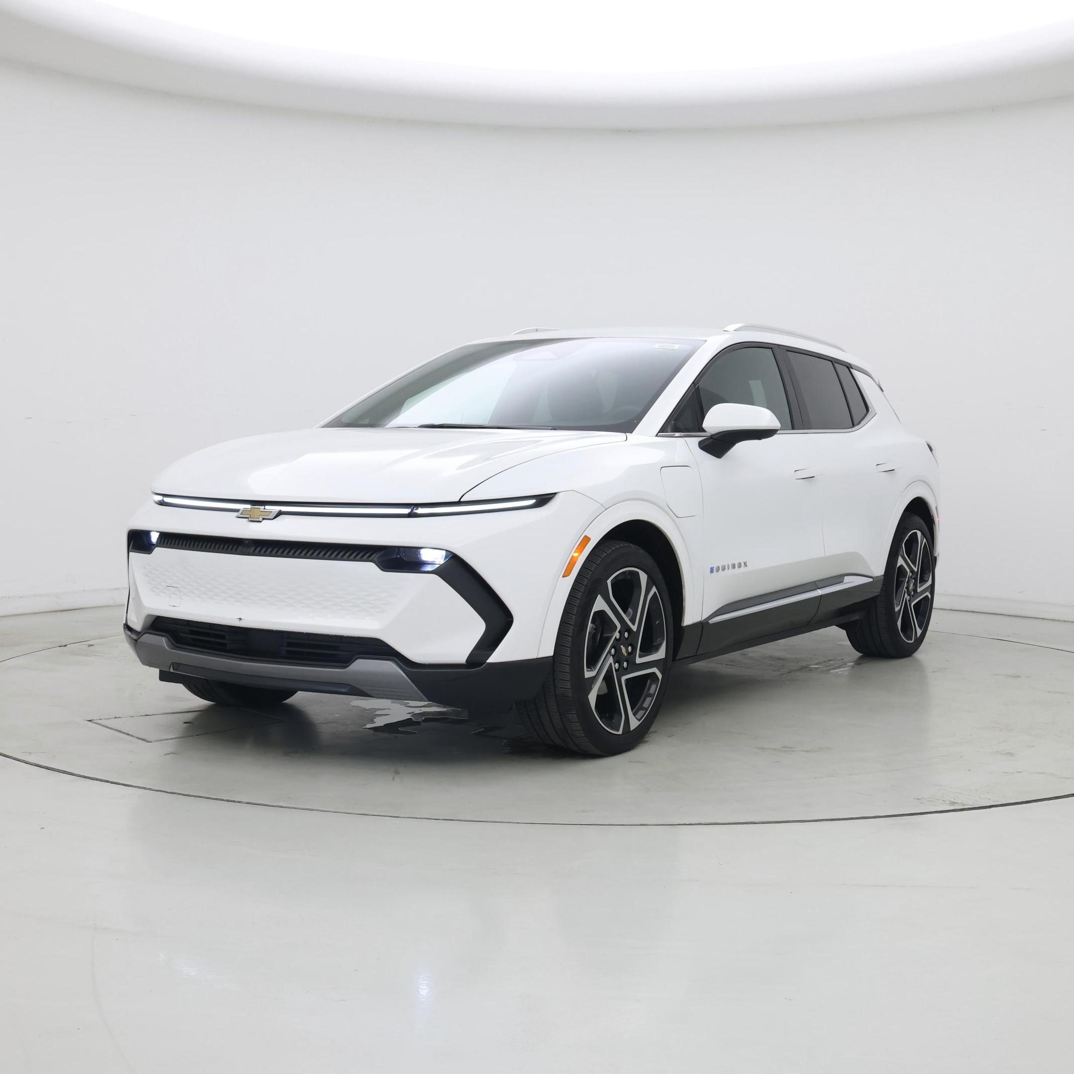 Thumbnail: 2024 Chevrolet Equinox - 4