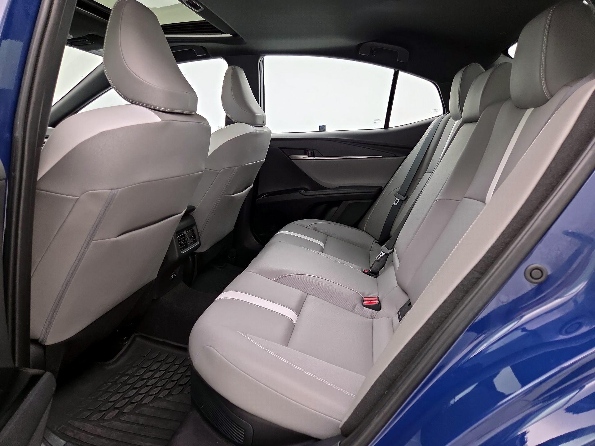 Thumbnail: 2025 Toyota Camry - 20