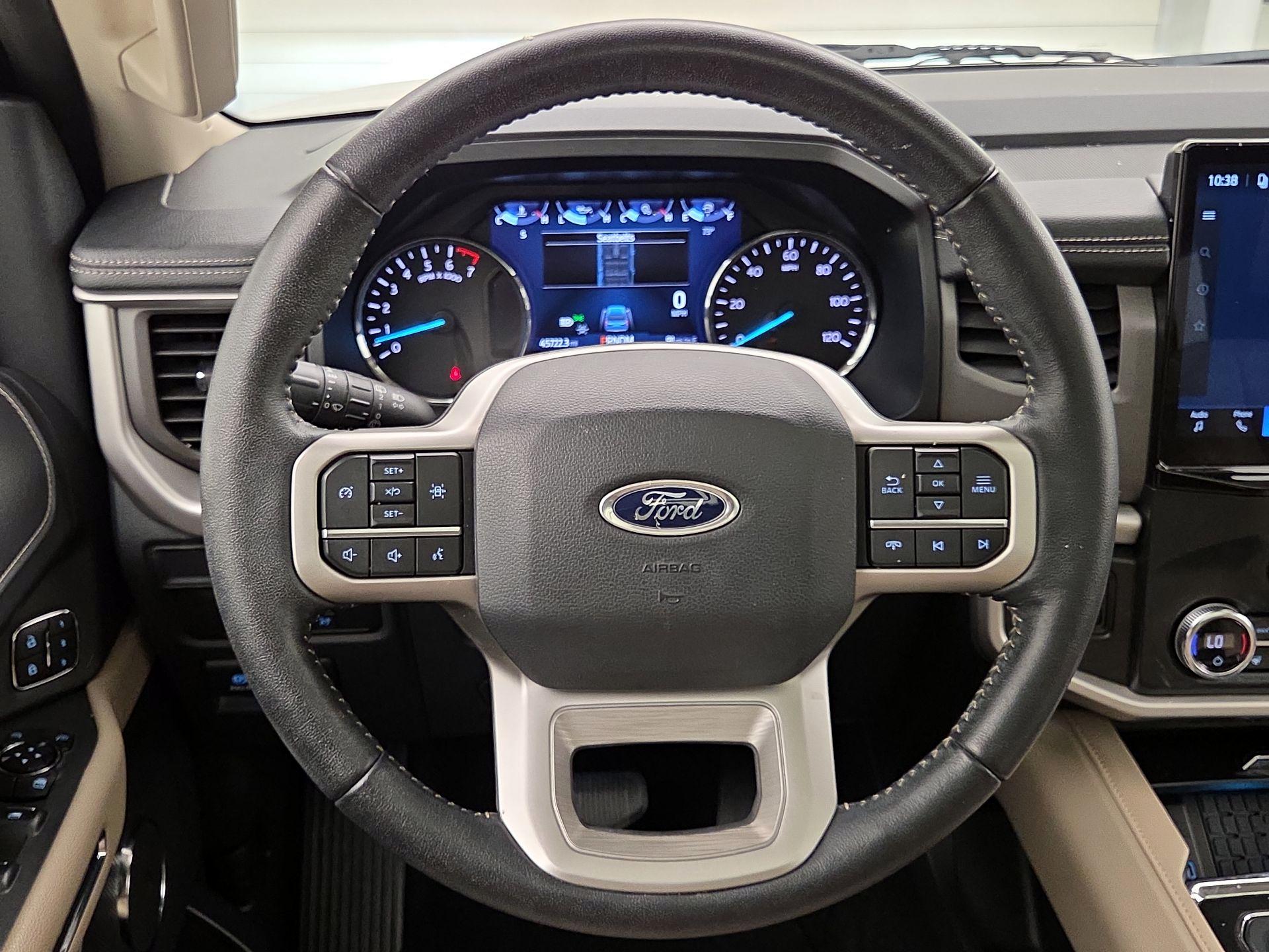 Thumbnail: 2022 Ford Expedition - 10