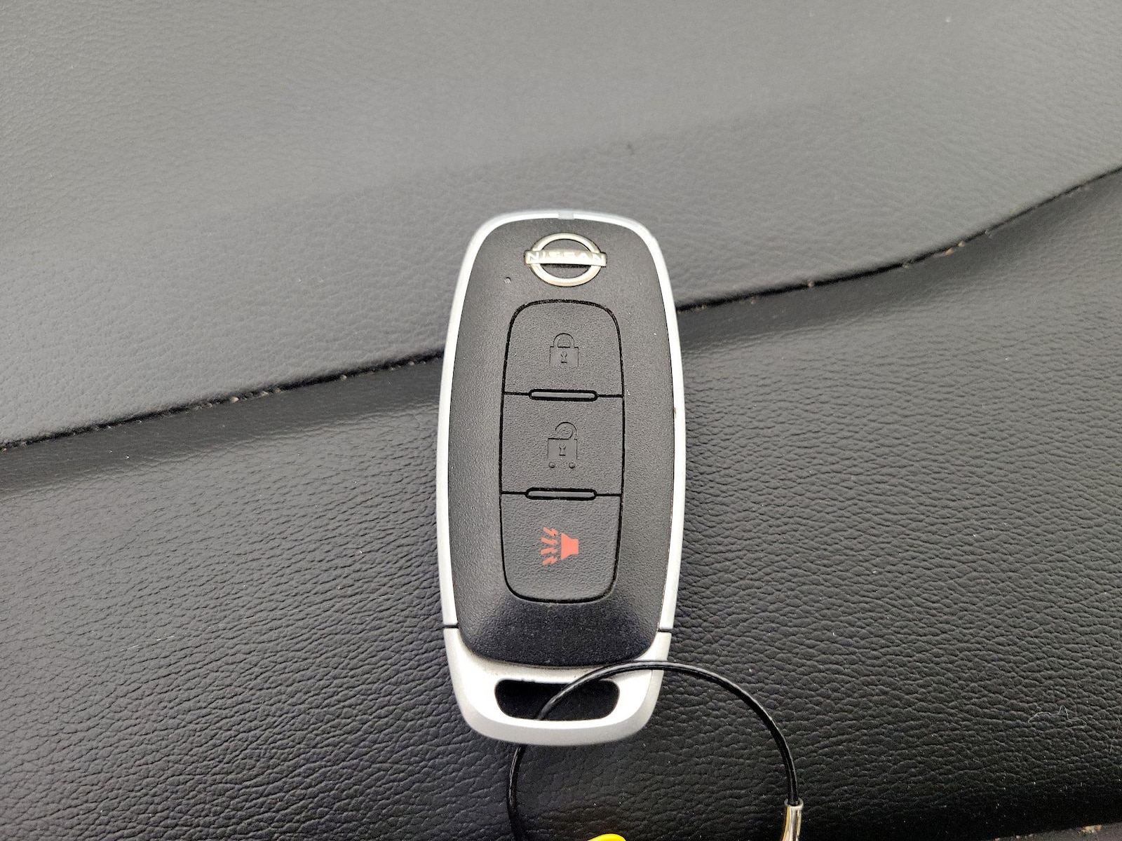 2025 Nissan Kicks SV - Photo 23