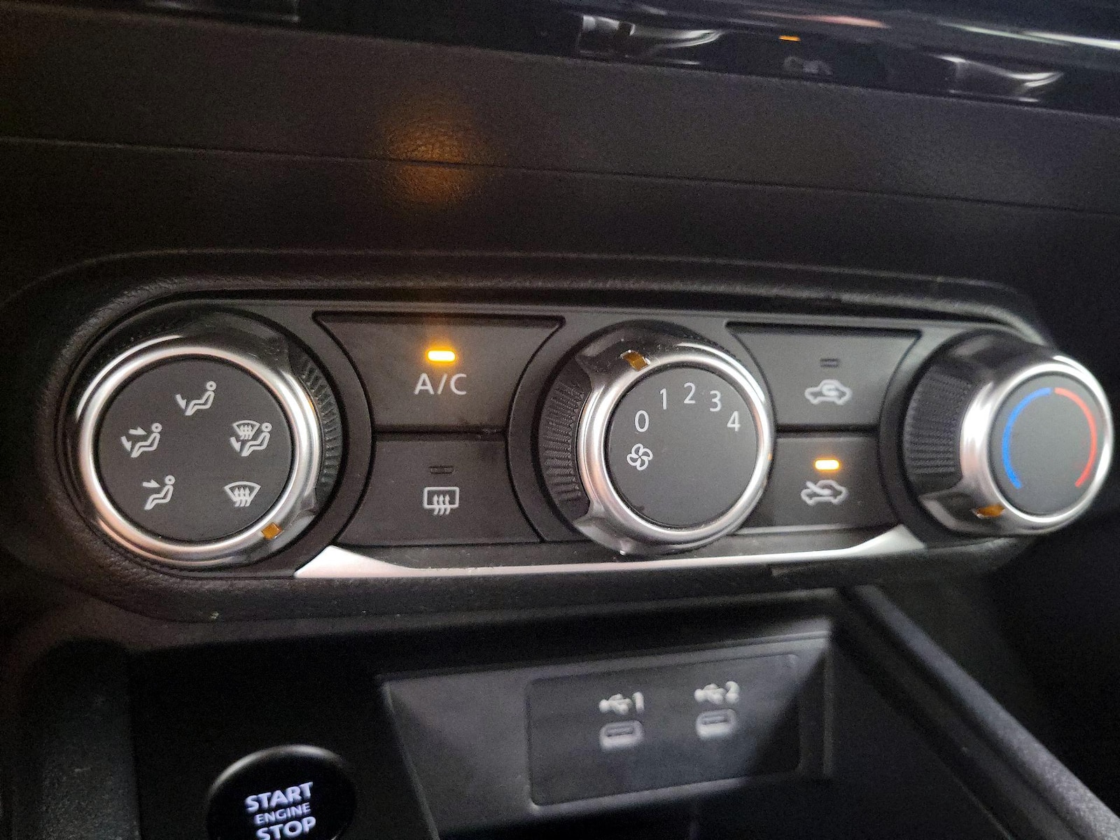 2026 Nissan KICKS S - Photo 17