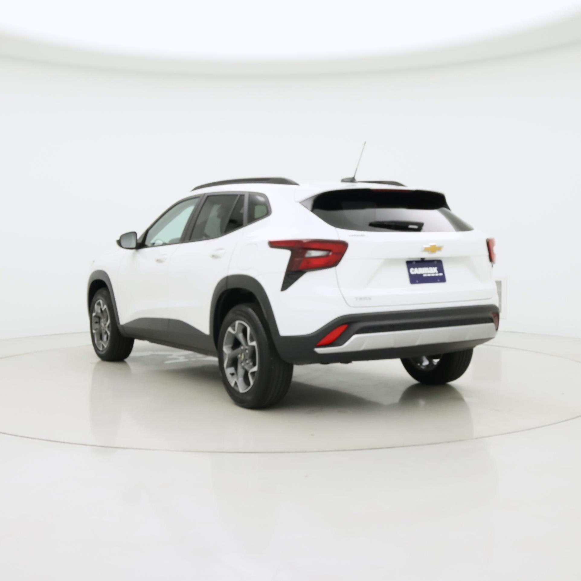 Thumbnail: 2024 Chevrolet Trax - 2