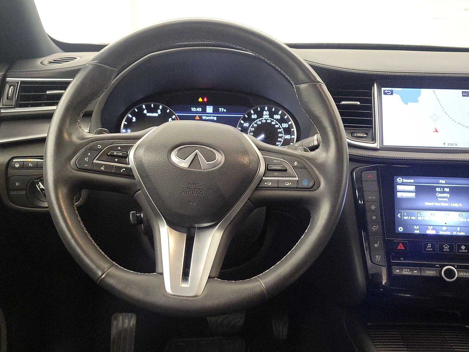 Thumbnail: 2023 INFINITI QX55 - 10
