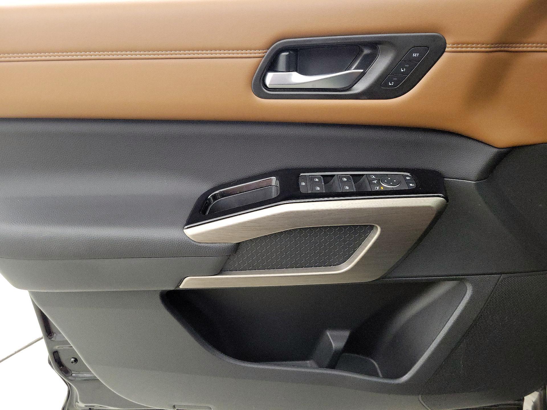Thumbnail: 2025 Nissan Pathfinder - 12
