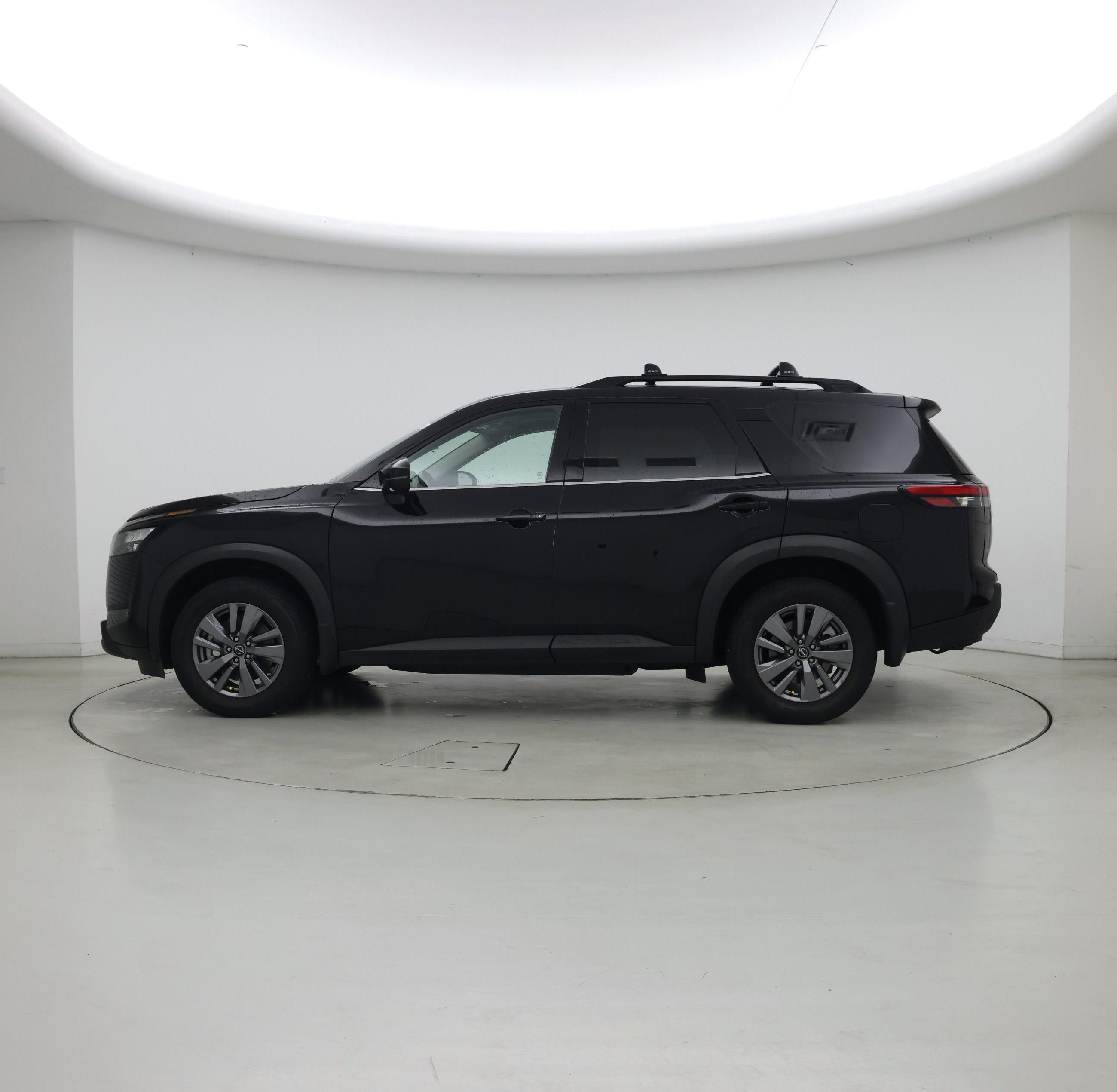 Thumbnail: 2024 Nissan Pathfinder - 3
