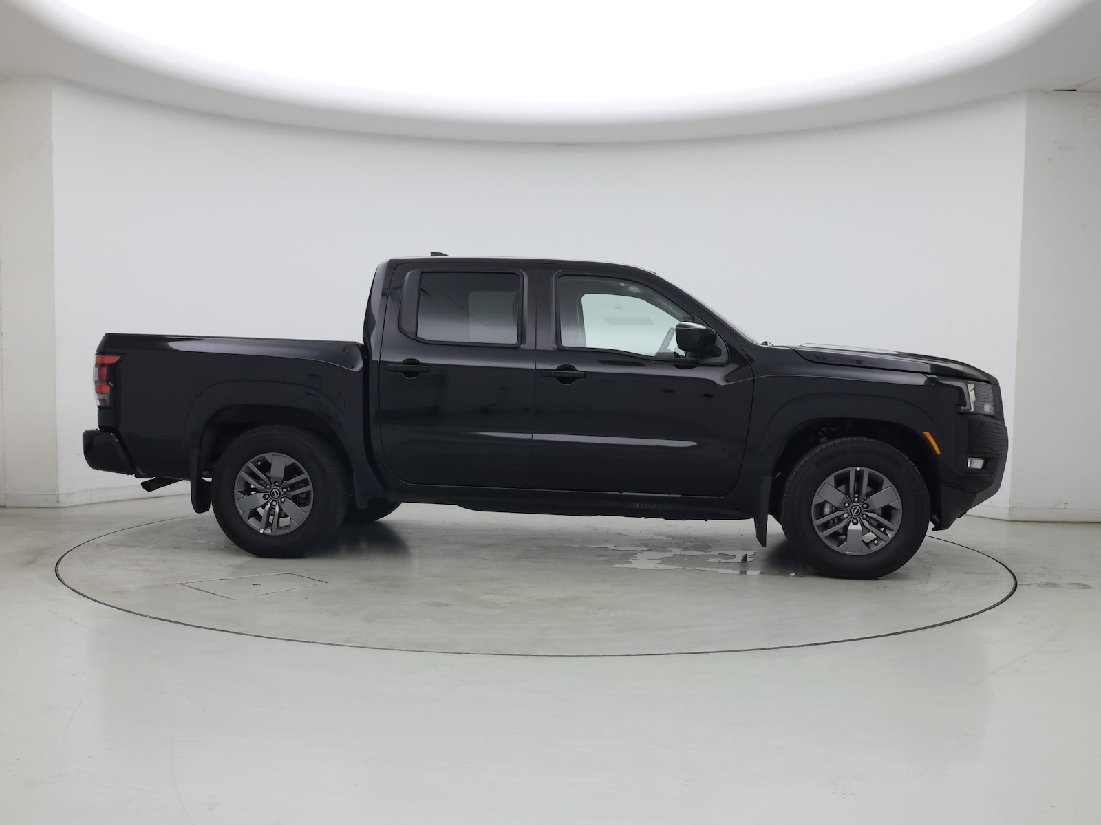 2025 Nissan Frontier SV - Photo 8