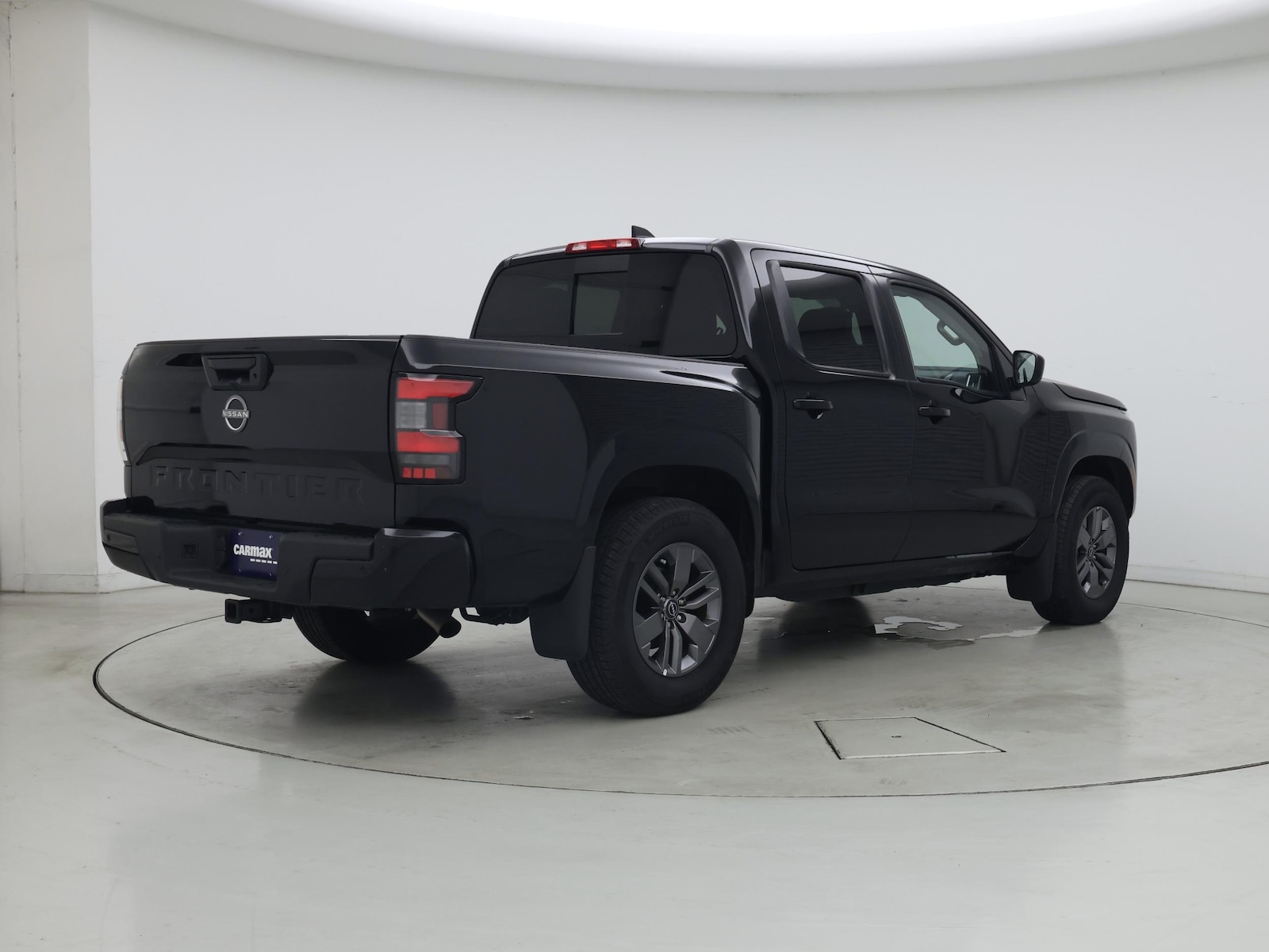 2025 Nissan Frontier SV - Photo 9