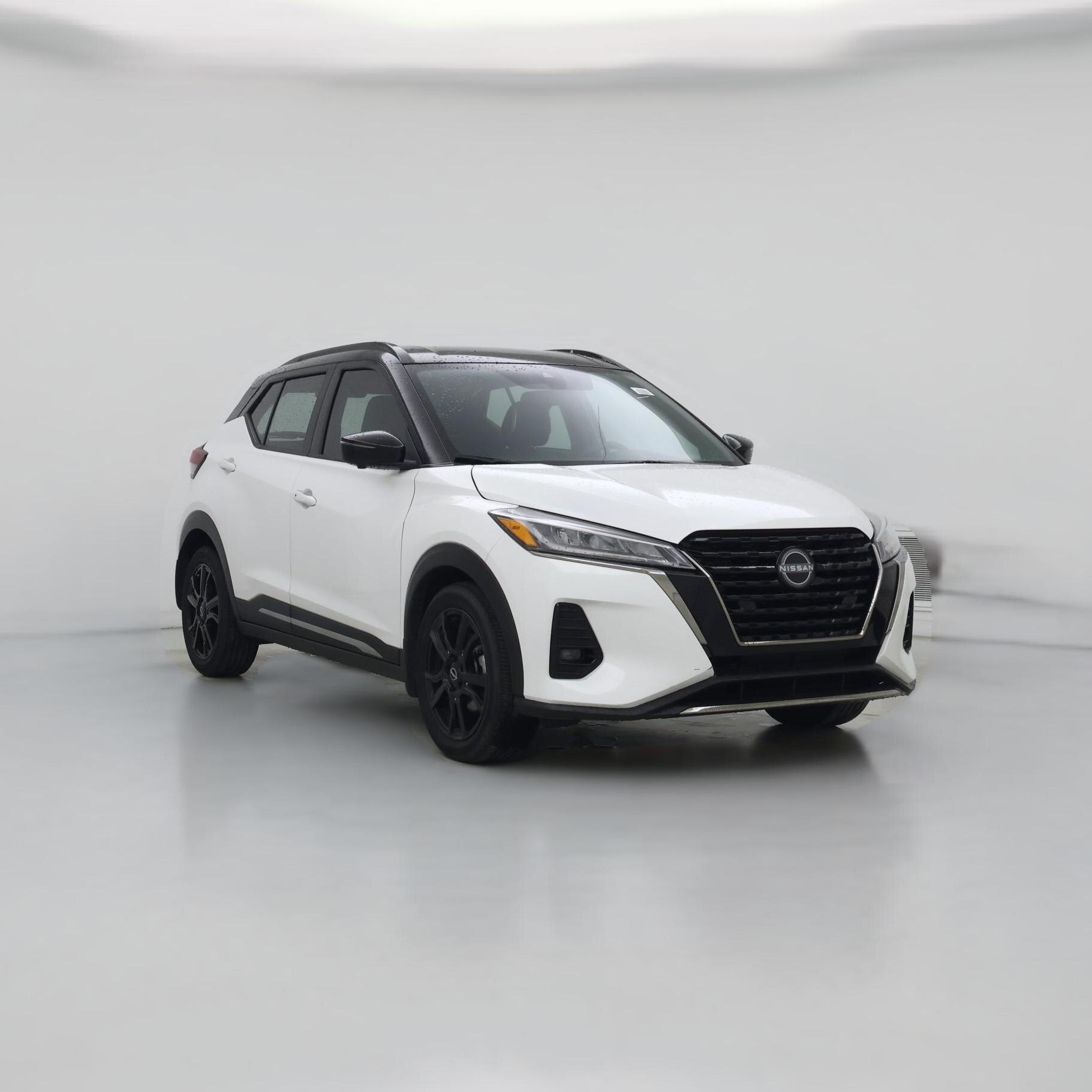 Thumbnail: 2023 Nissan Kicks - 1