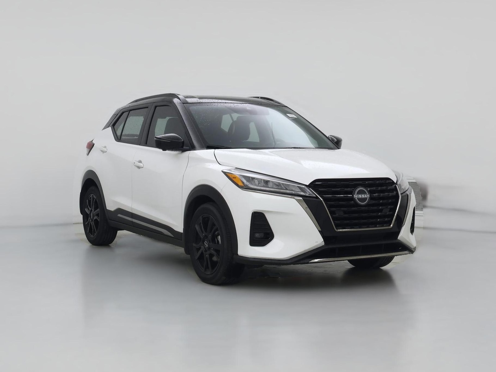 2023 Nissan Kicks