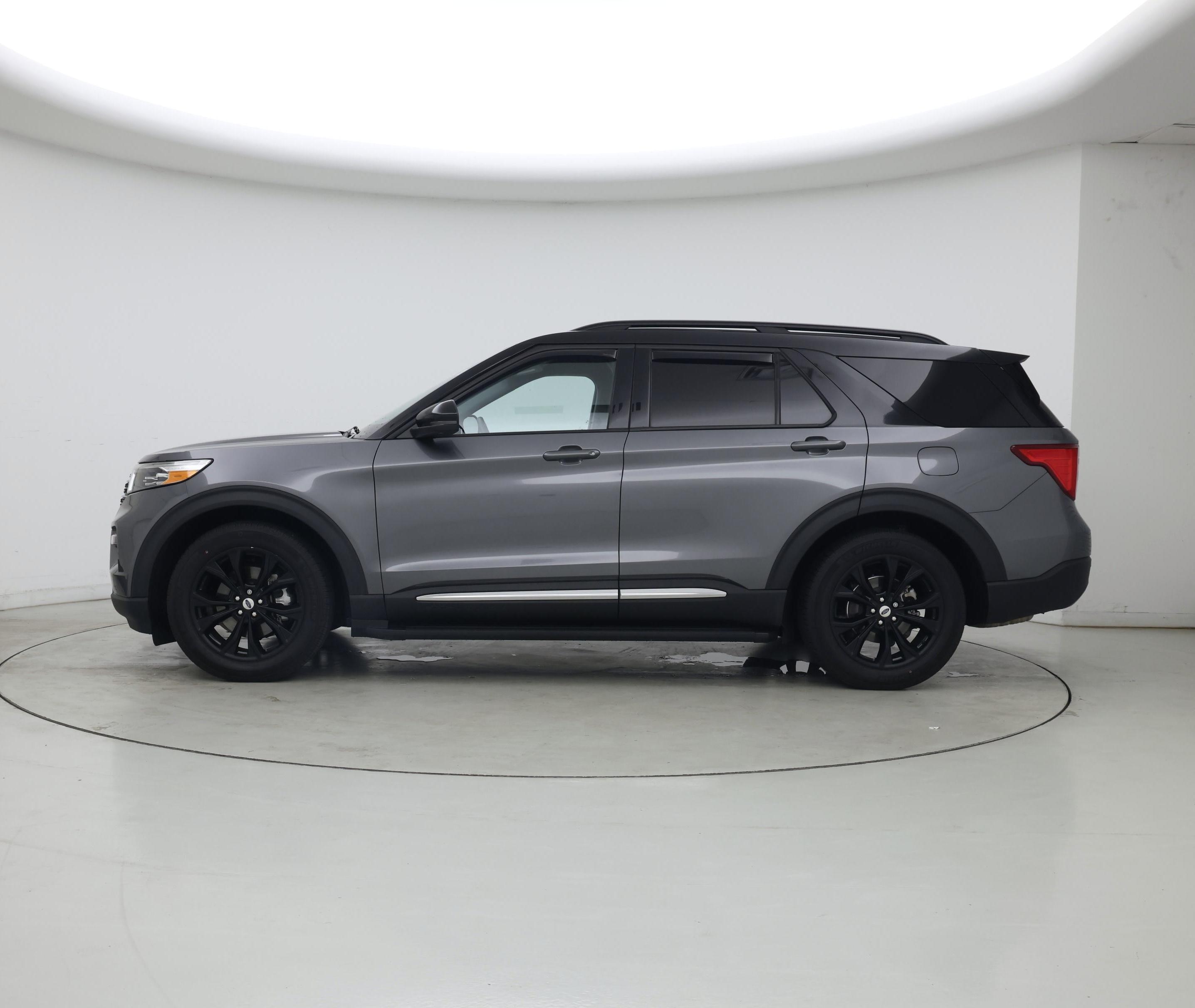 Thumbnail: 2024 Ford Explorer - 3