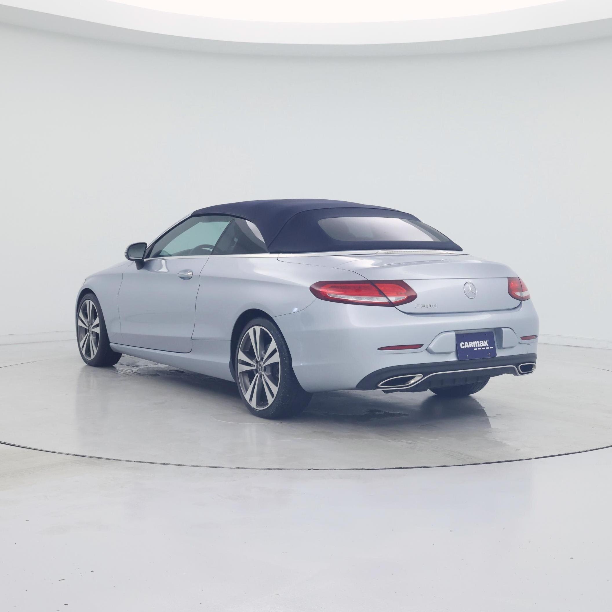 Thumbnail: 2017 Mercedes-Benz C-Class - 2