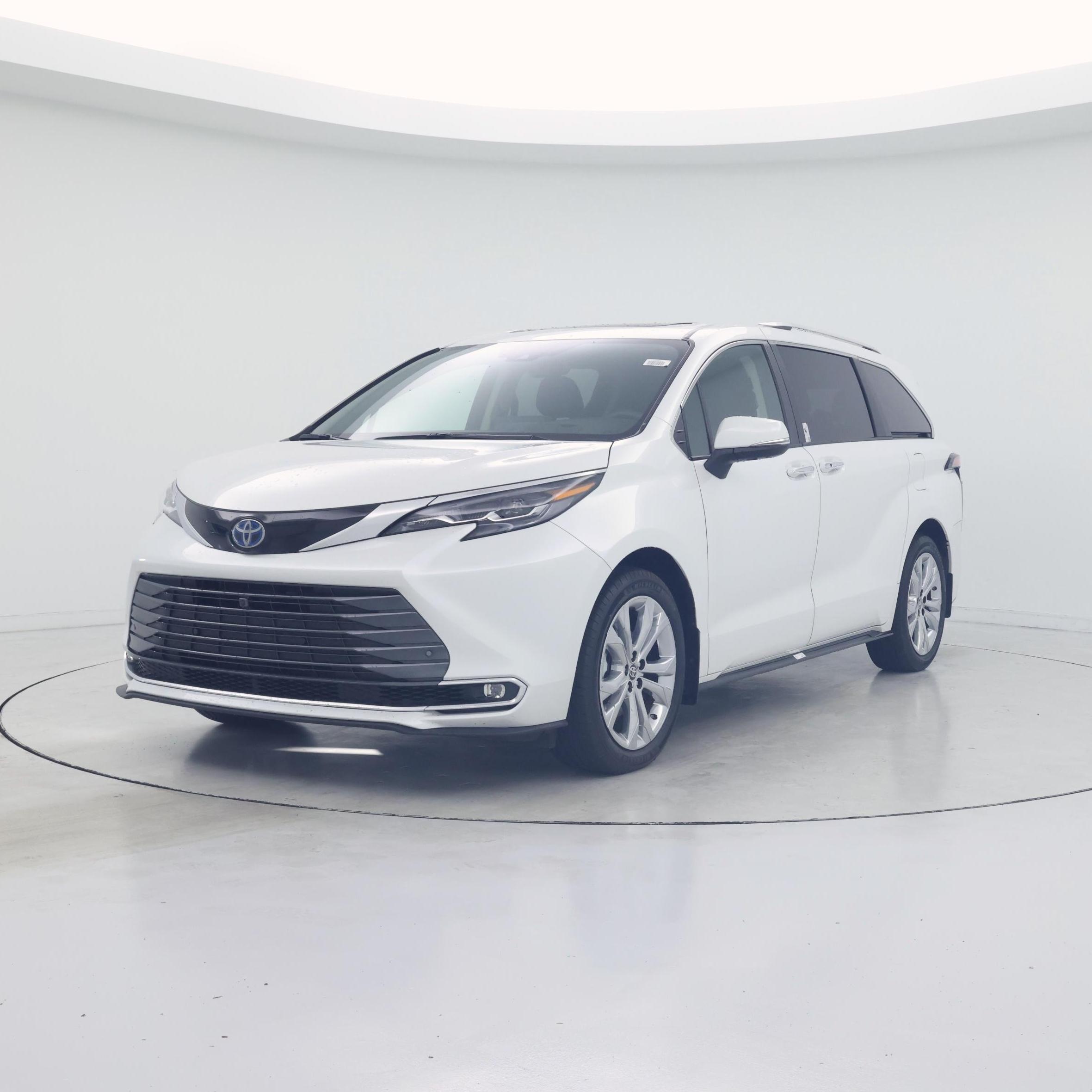 Thumbnail: 2024 Toyota Sienna - 4