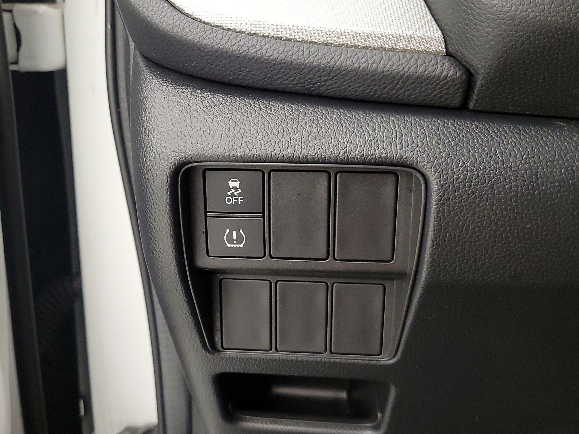 Thumbnail: 2019 Honda CR-V - 13