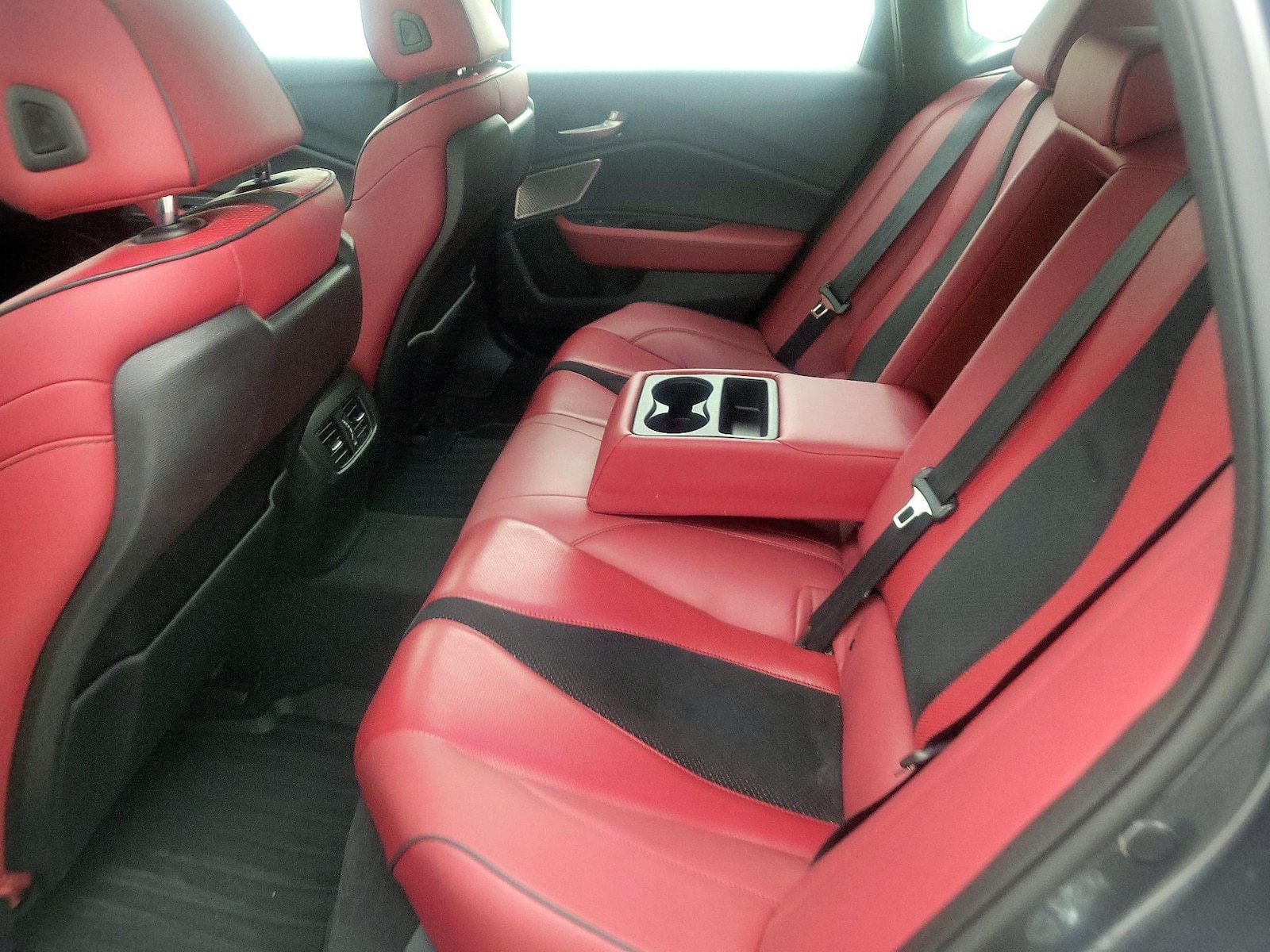 2022 Acura TLX A-SPEC Package - Photo 22