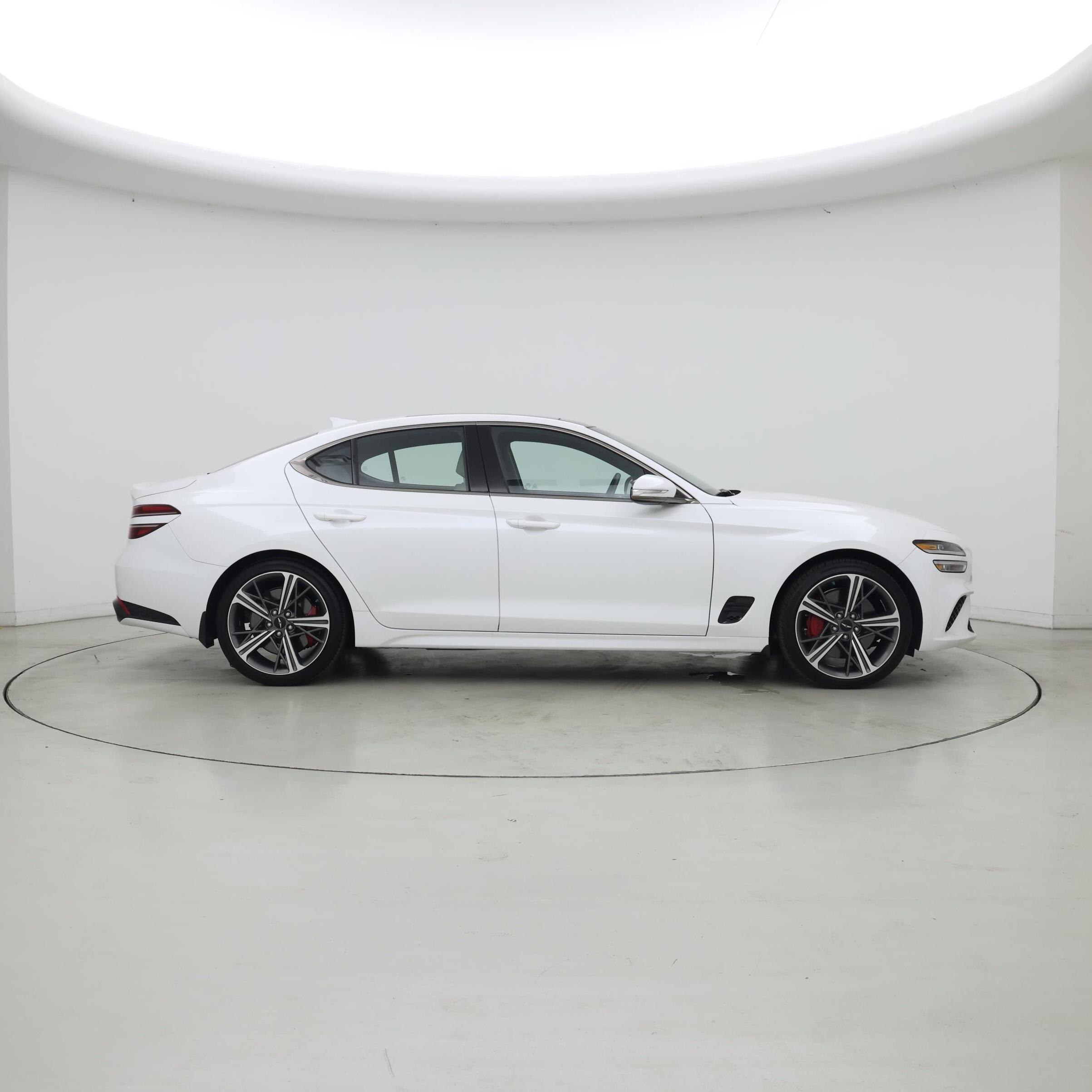Thumbnail: 2025 Genesis G70 - 7
