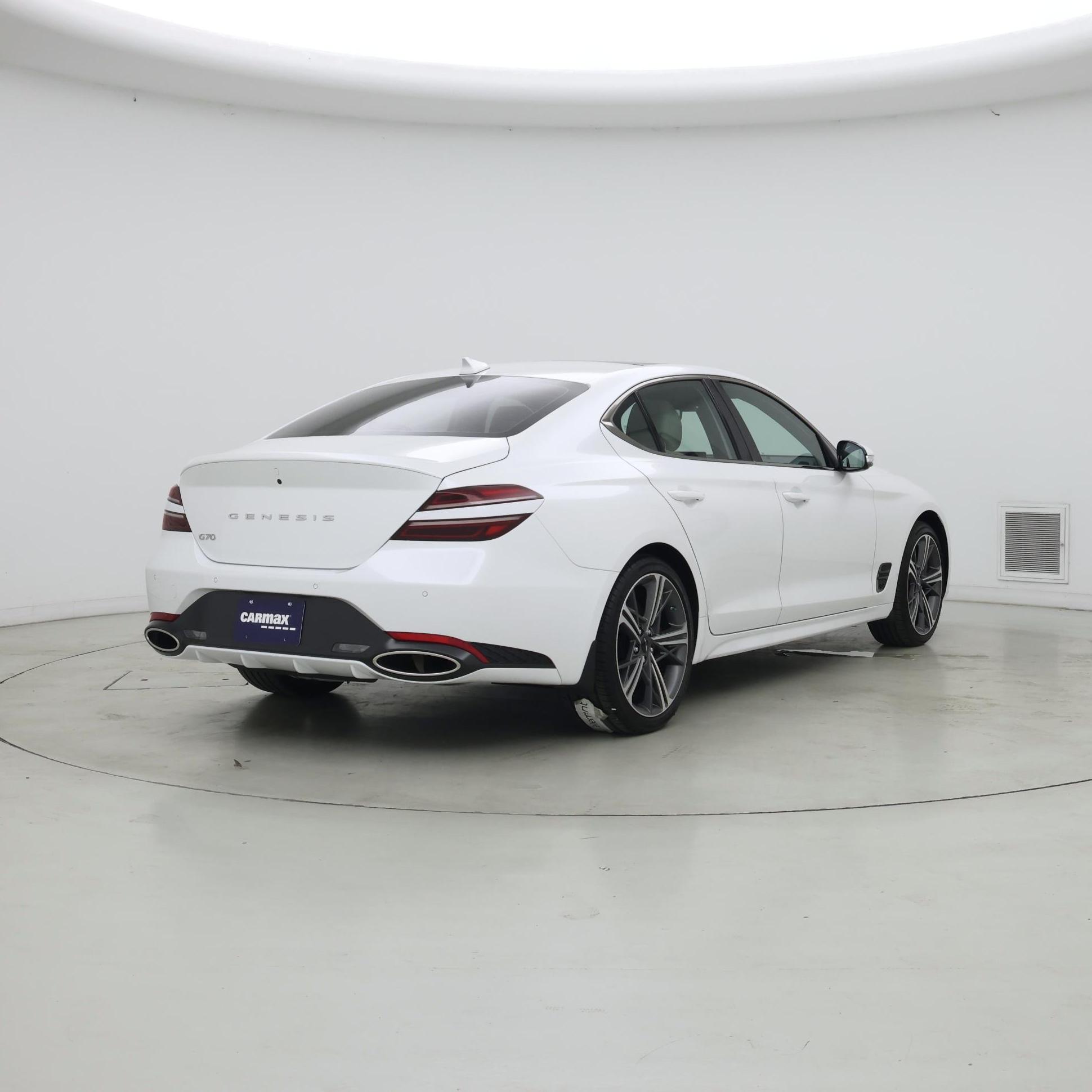 Thumbnail: 2025 Genesis G70 - 8