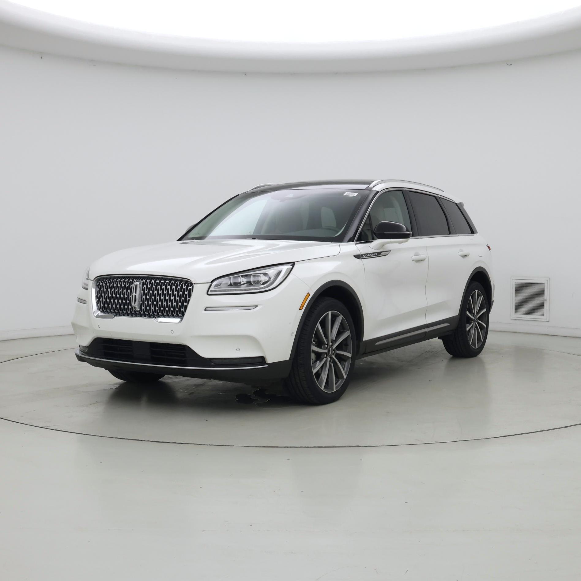 Thumbnail: 2020 Lincoln Corsair - 4