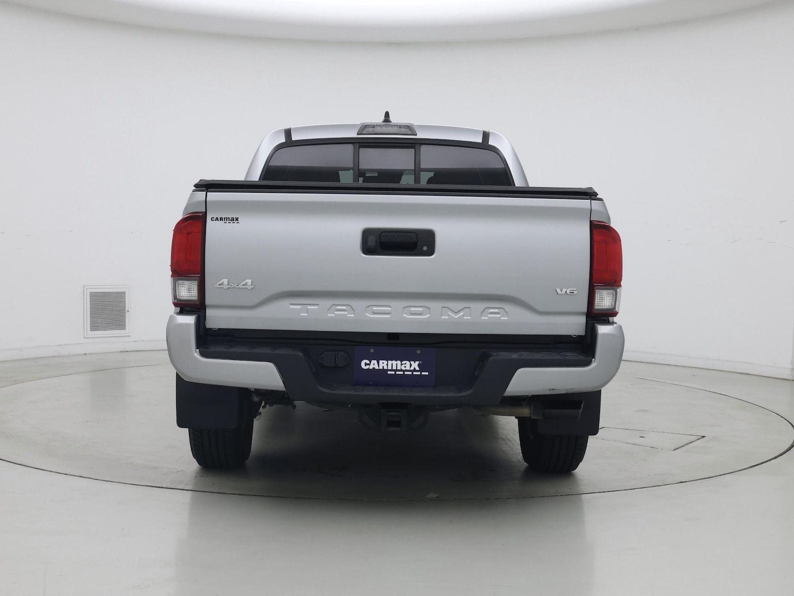 2023 Toyota Tacoma SR - Photo 7