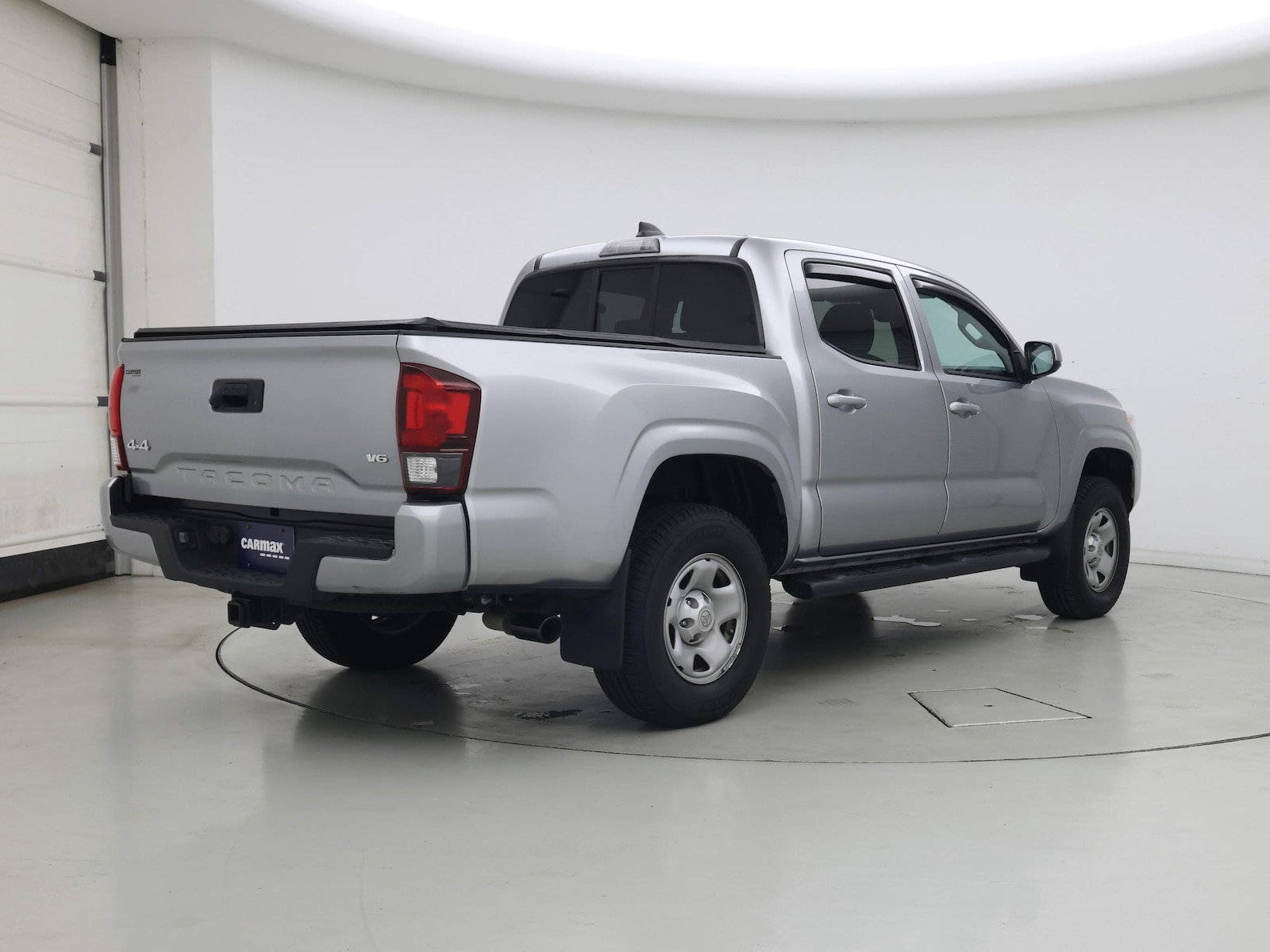 2023 Toyota Tacoma SR - Photo 9