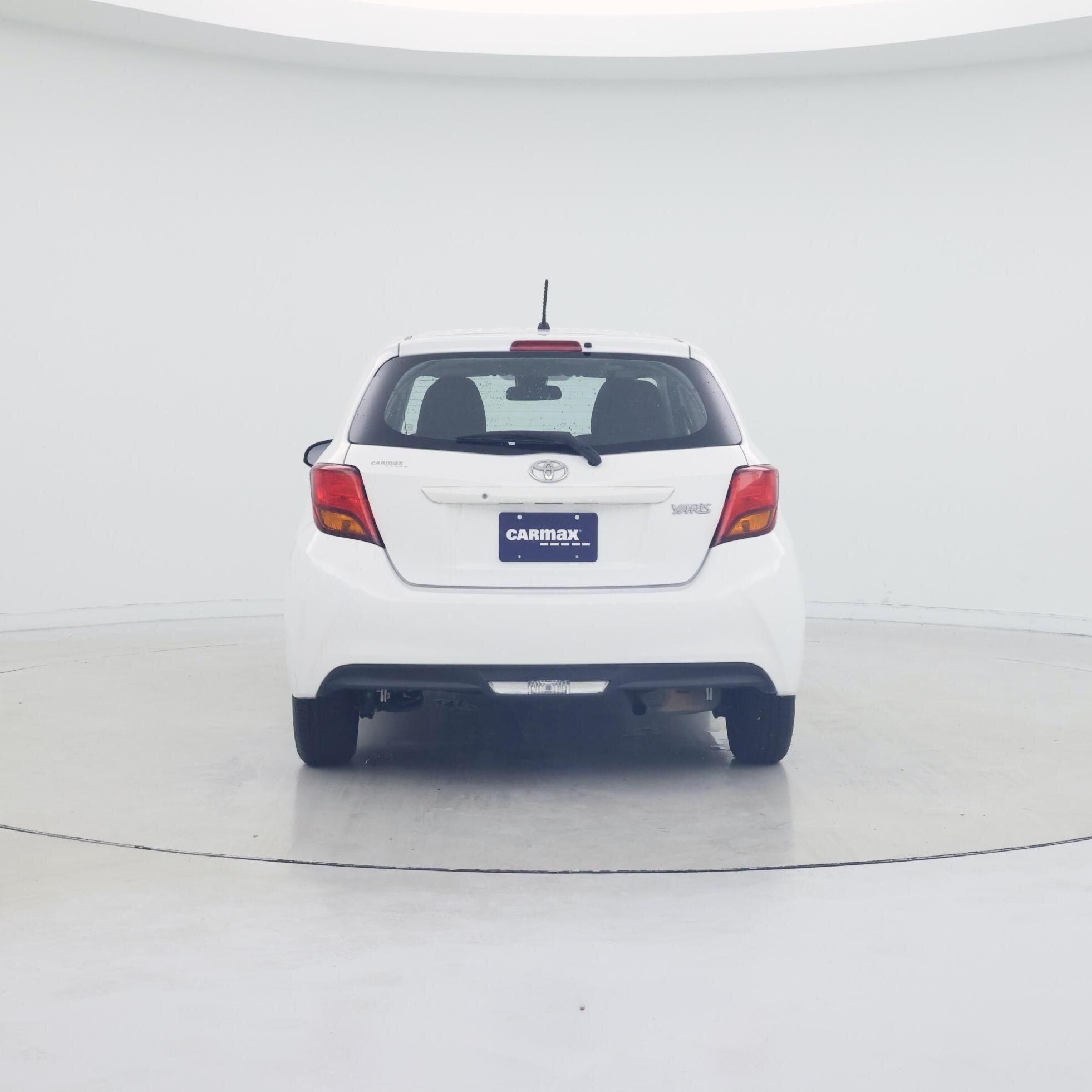 Thumbnail: 2017 Toyota Yaris - 6