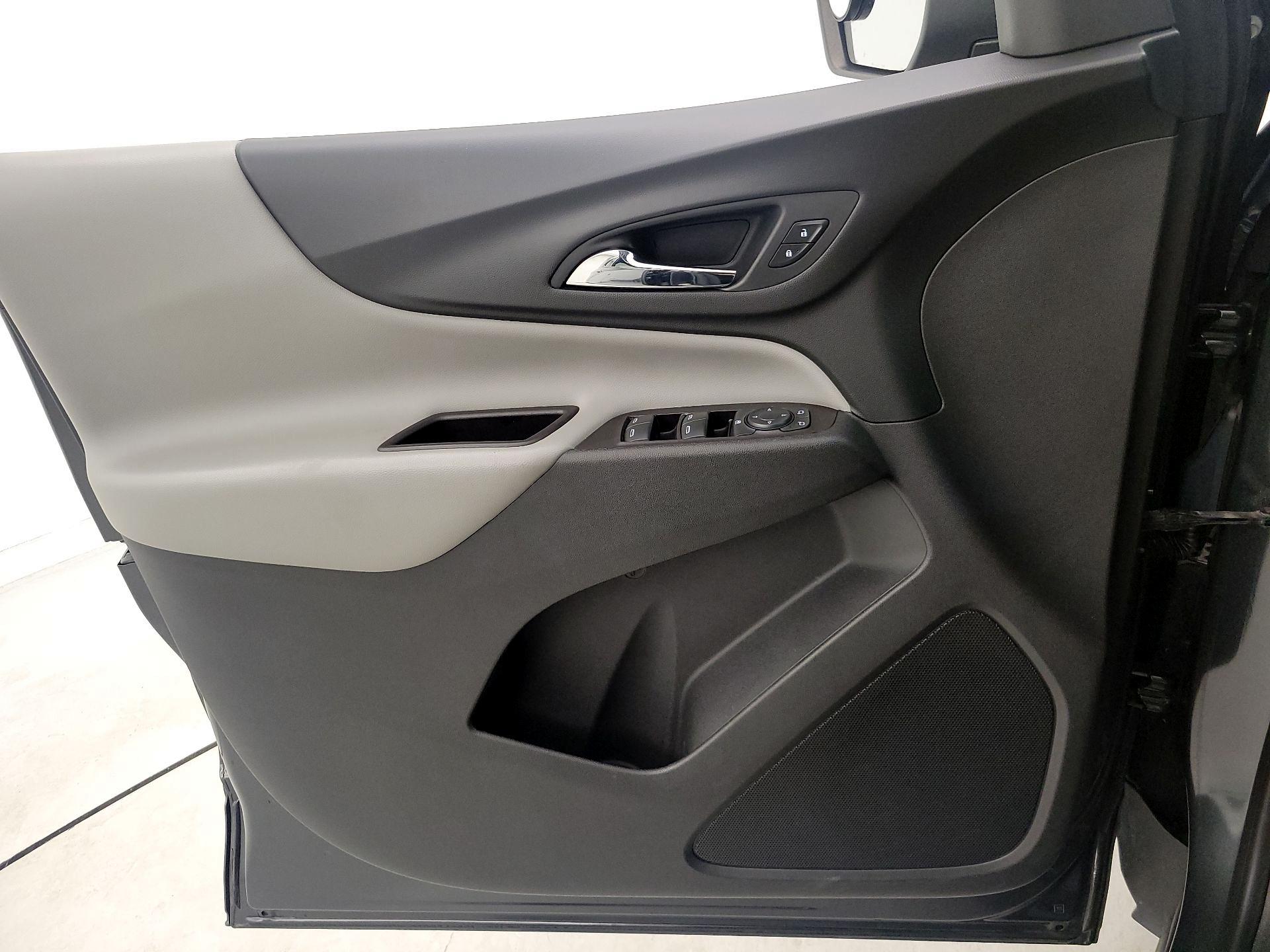 Thumbnail: 2021 Chevrolet Equinox - 12