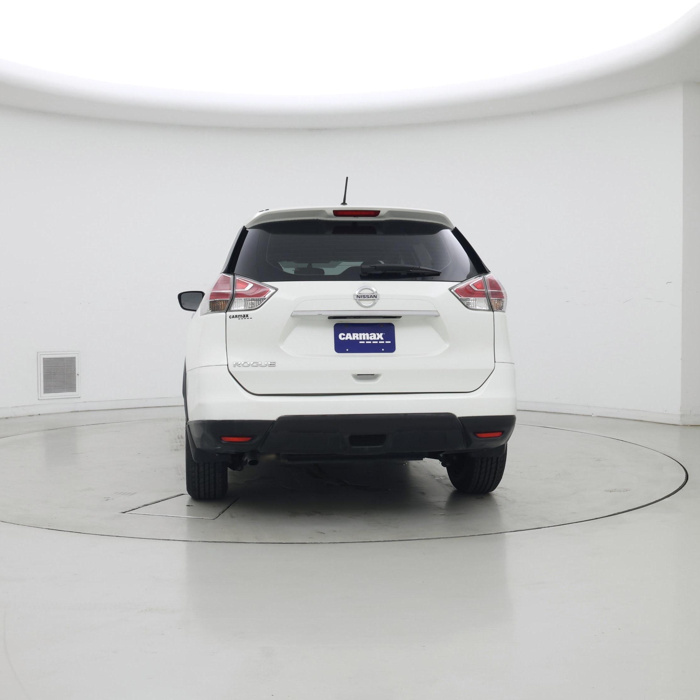 Thumbnail: 2015 Nissan Rogue - 6
