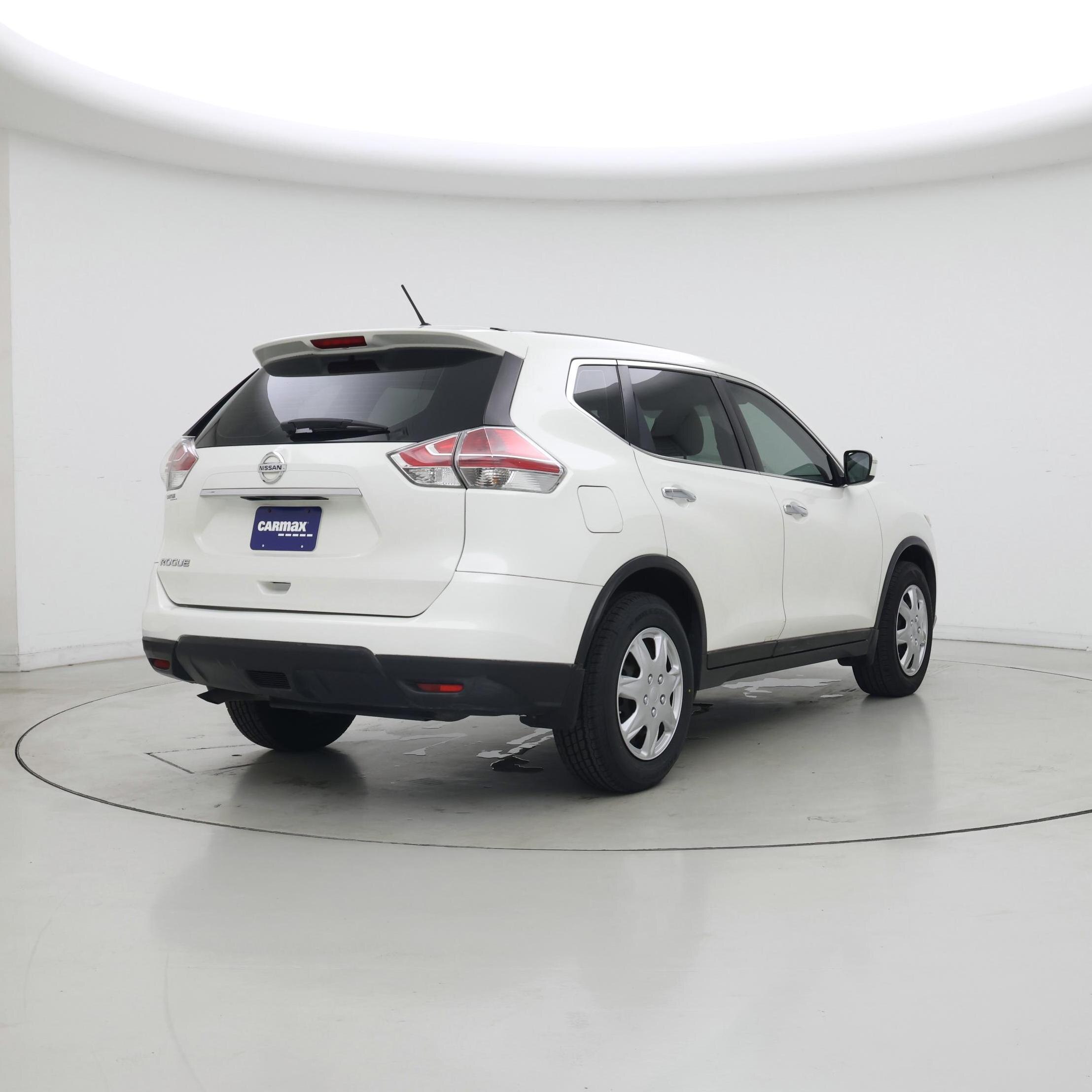 Thumbnail: 2015 Nissan Rogue - 8