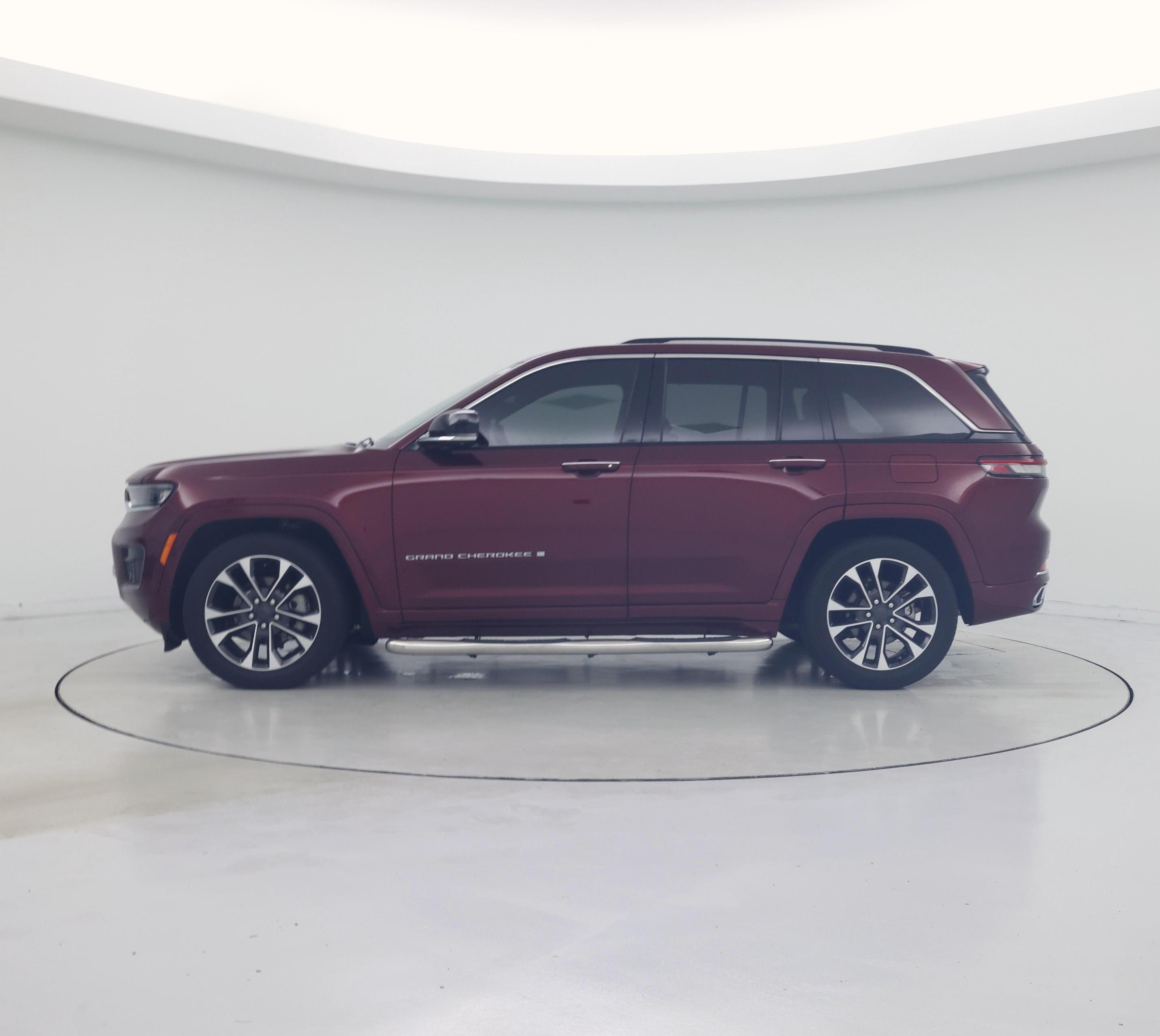 Thumbnail: 2023 Jeep Grand Cherokee - 3