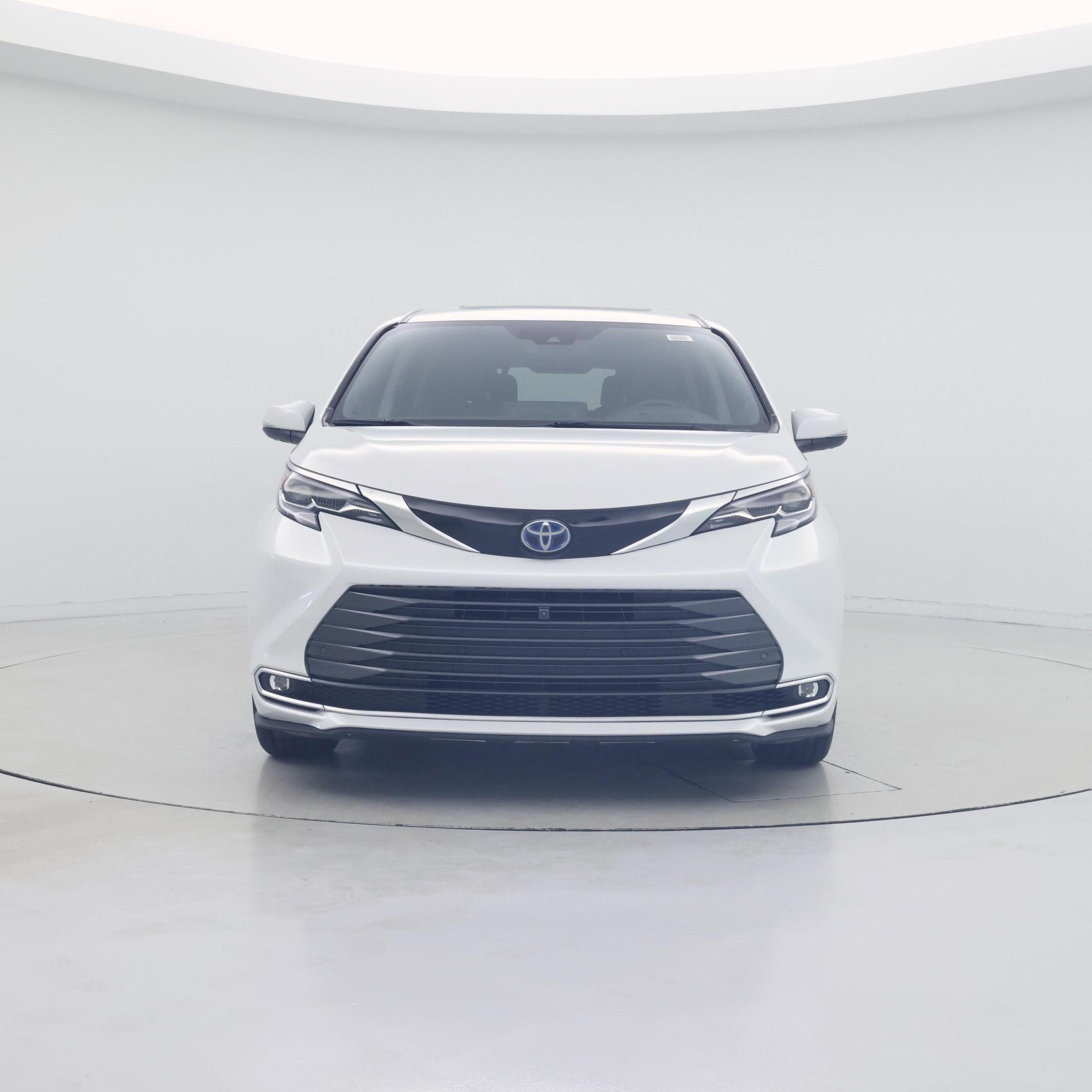 Thumbnail: 2023 Toyota Sienna - 5