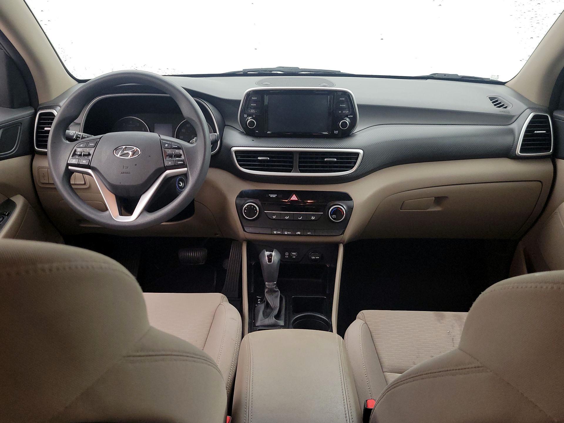 Thumbnail: 2019 Hyundai Tucson - 9