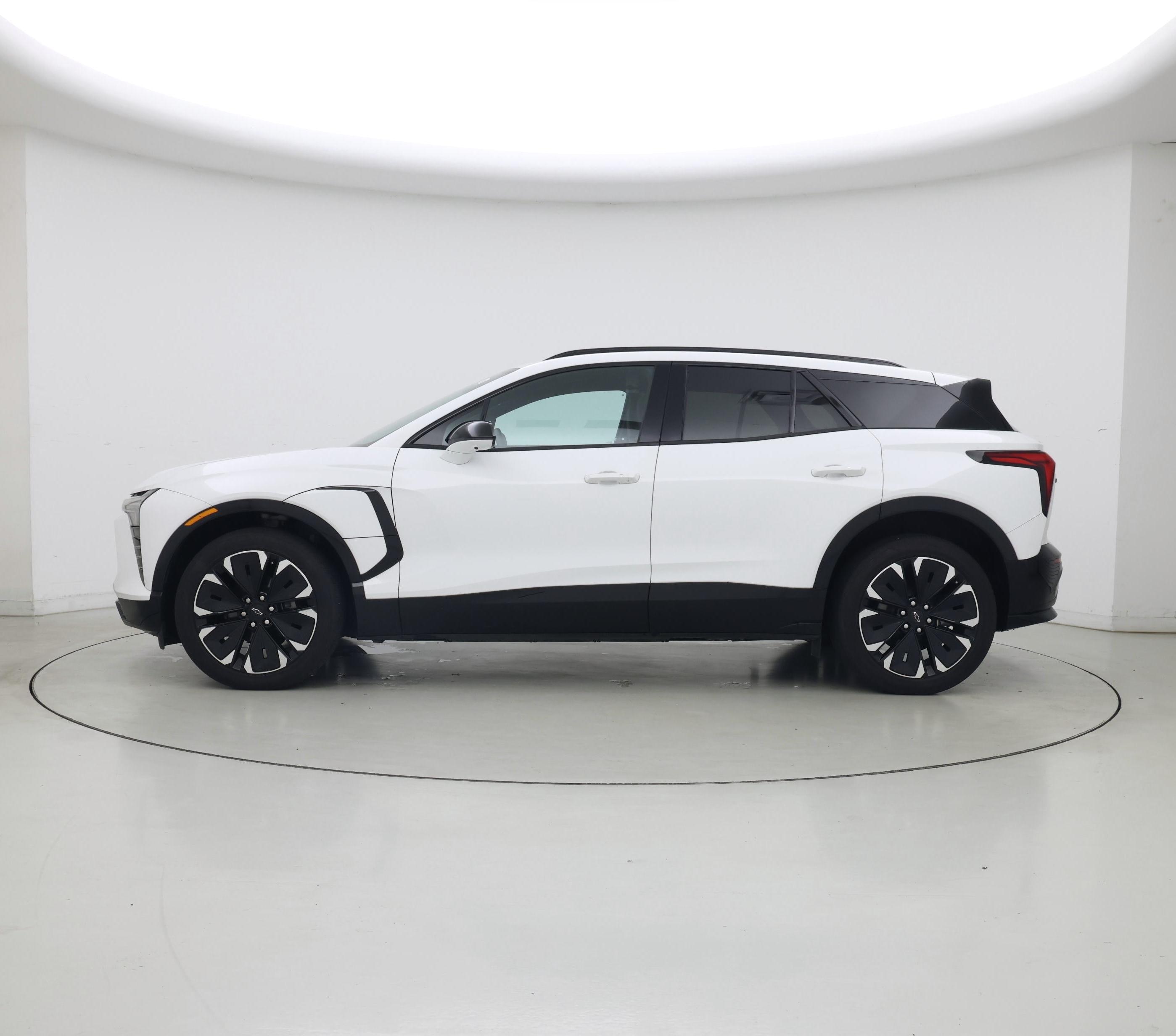 Thumbnail: 2024 Chevrolet Blazer EV - 3