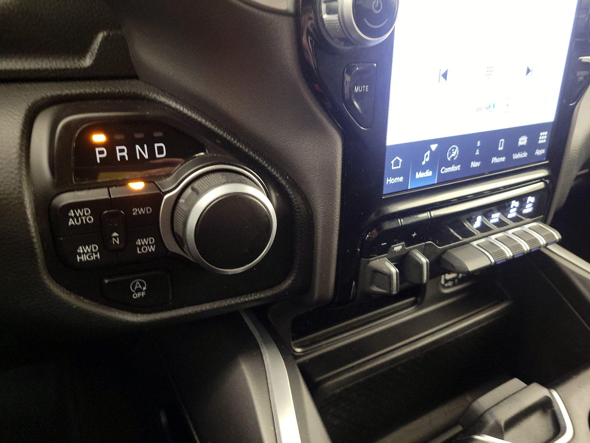 Thumbnail: 2023 RAM 1500 - 18