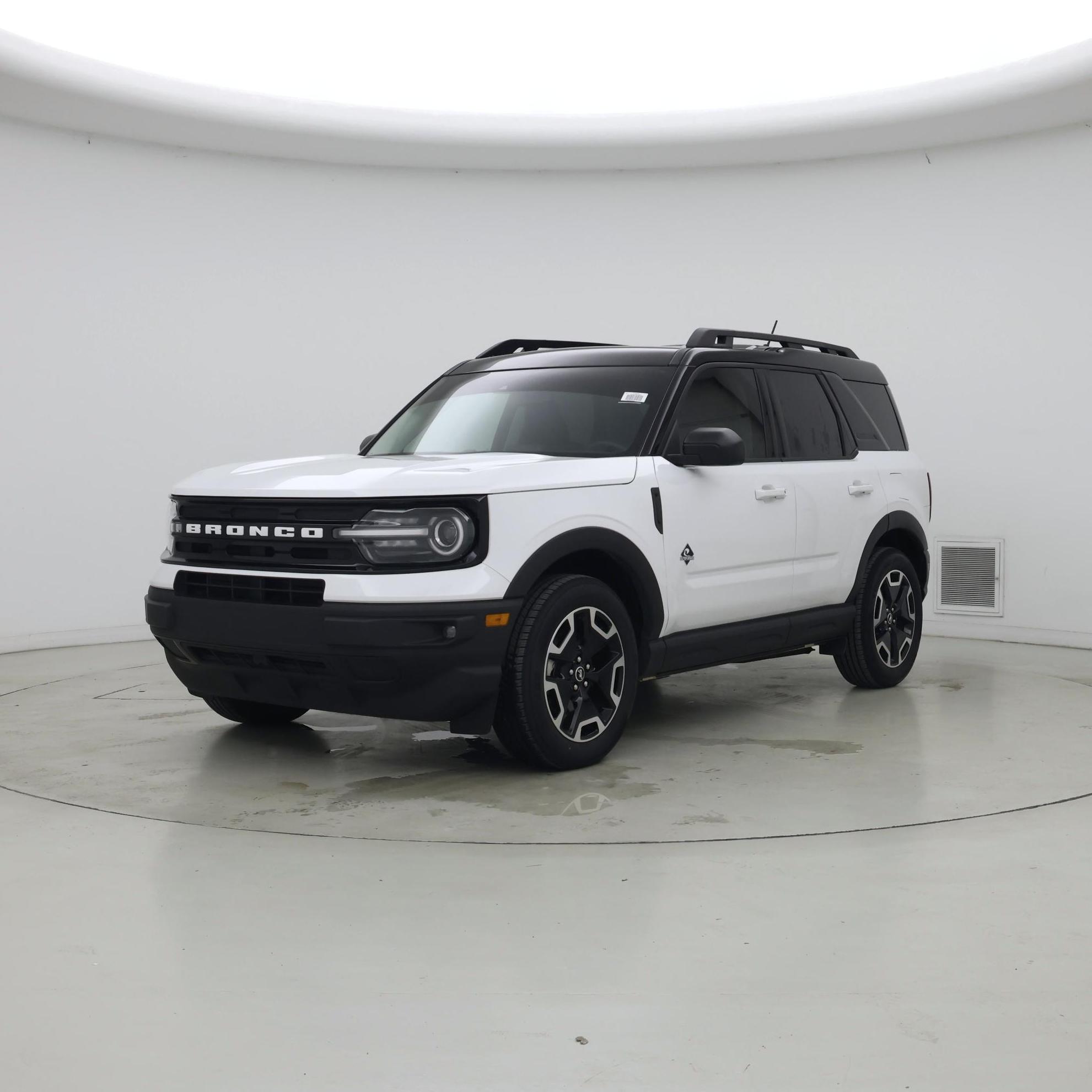 Thumbnail: 2024 Ford Bronco Sport - 4